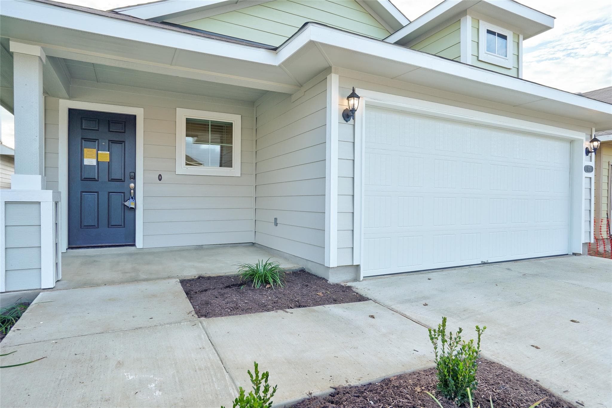 171  White Dunes Dr