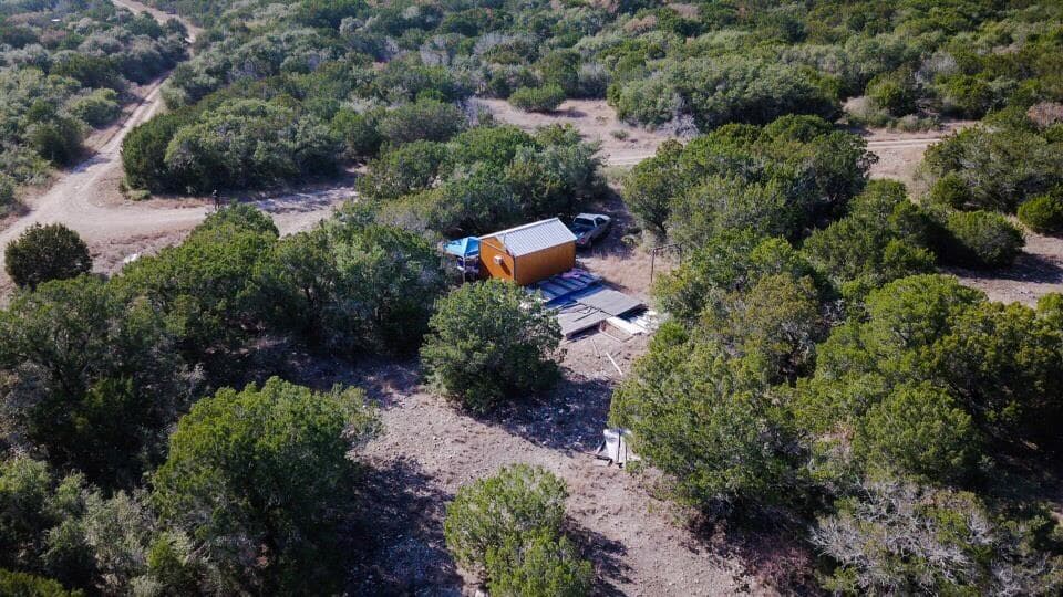 000 Private Road 3150 None
