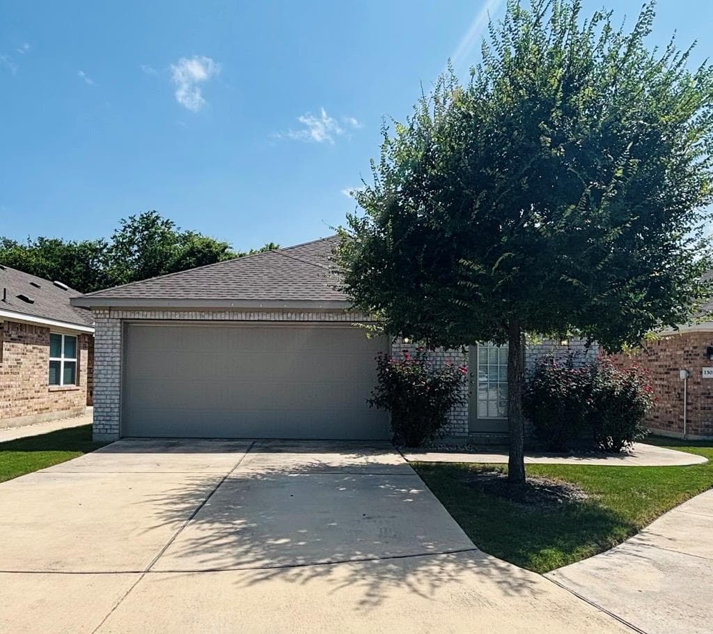 1303 Bear Peak Ln