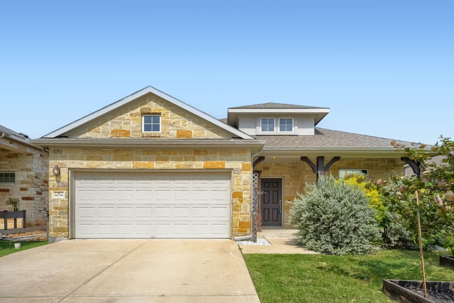 8038 Arezzo Dr