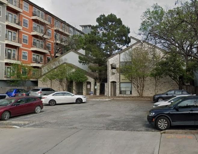 2815 RIO GRANDE St #215