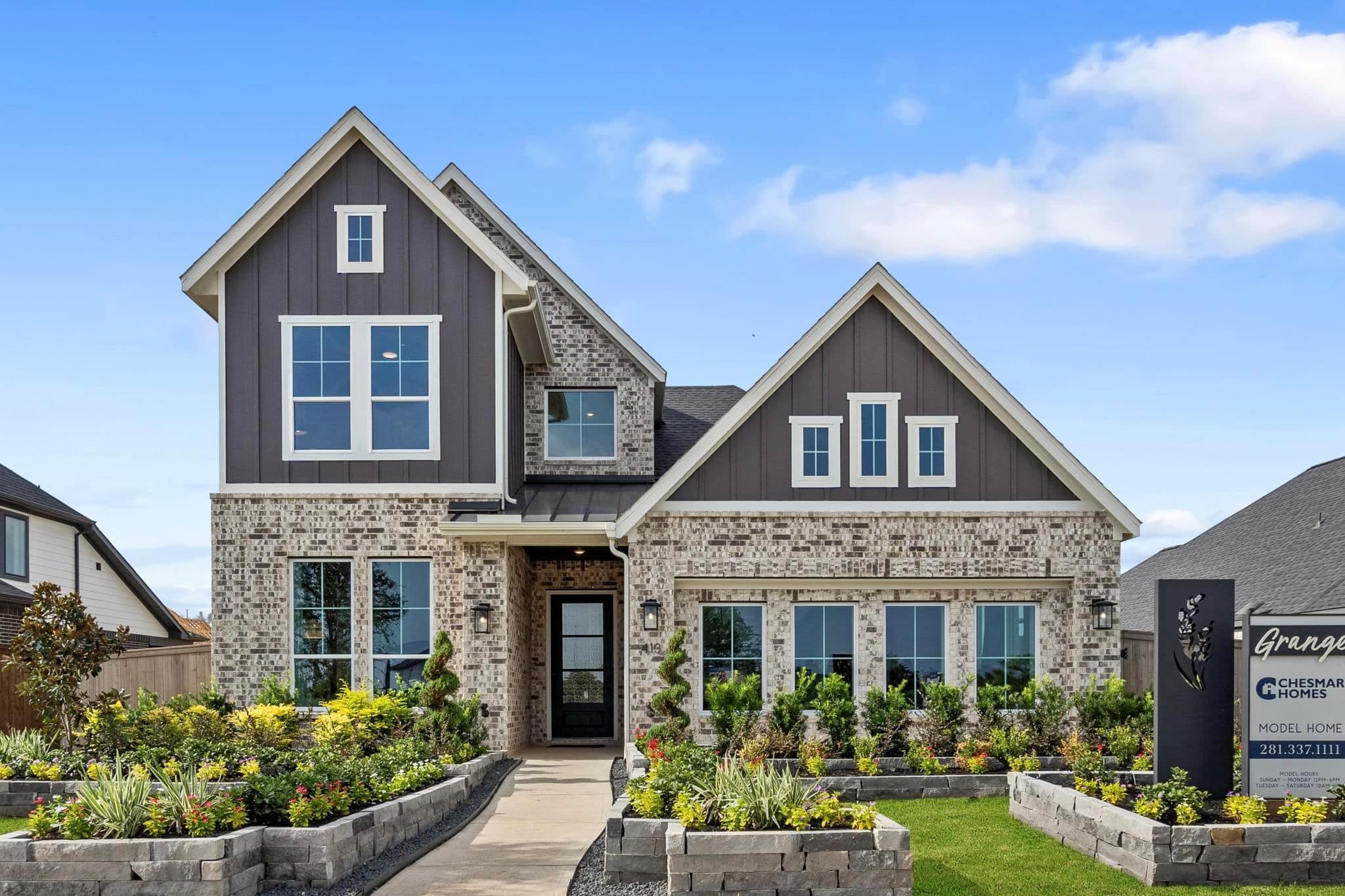 1020 Carillon Ct