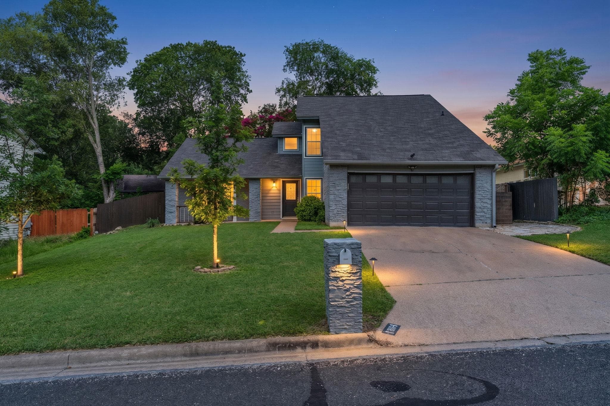 7906  Keneshaw Dr