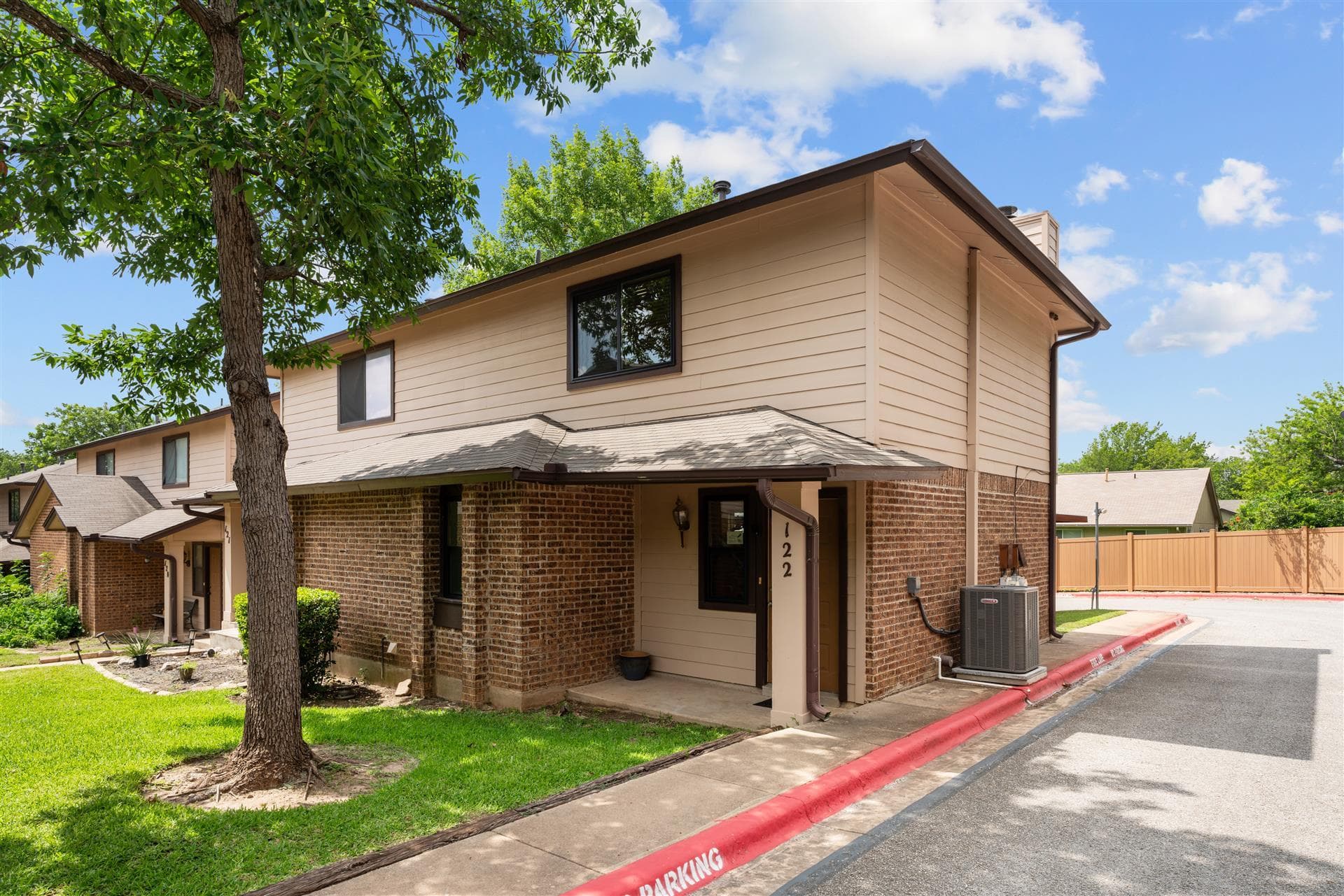 101 S Clearday Dr #122