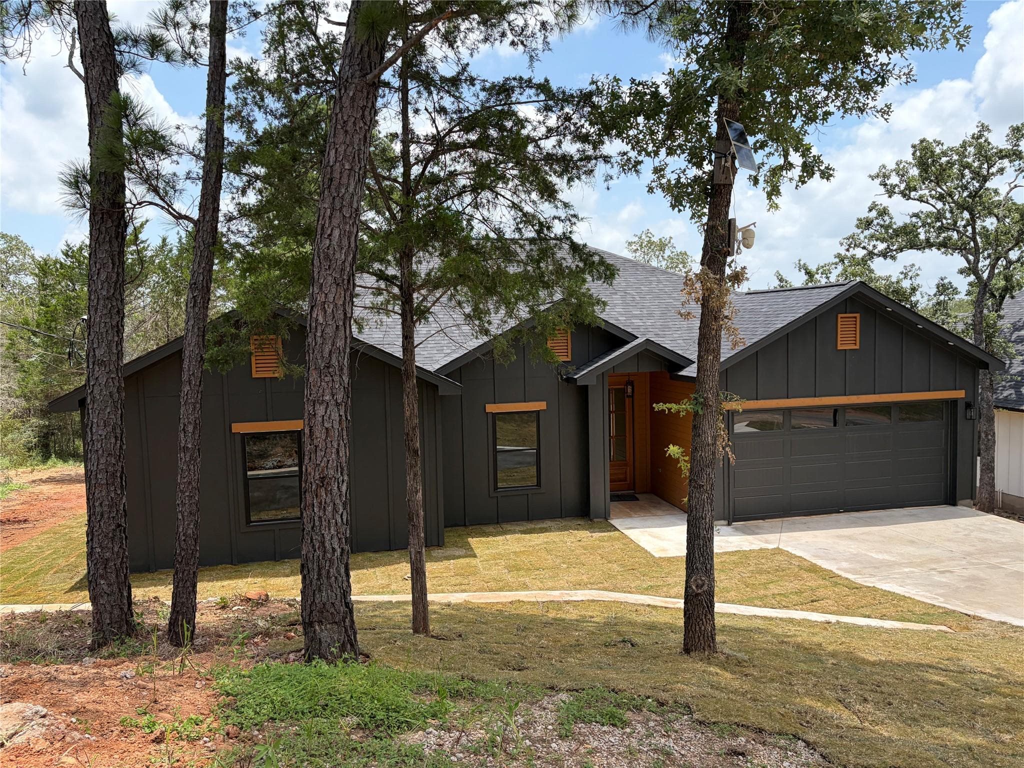 165  Lamaloa Ln