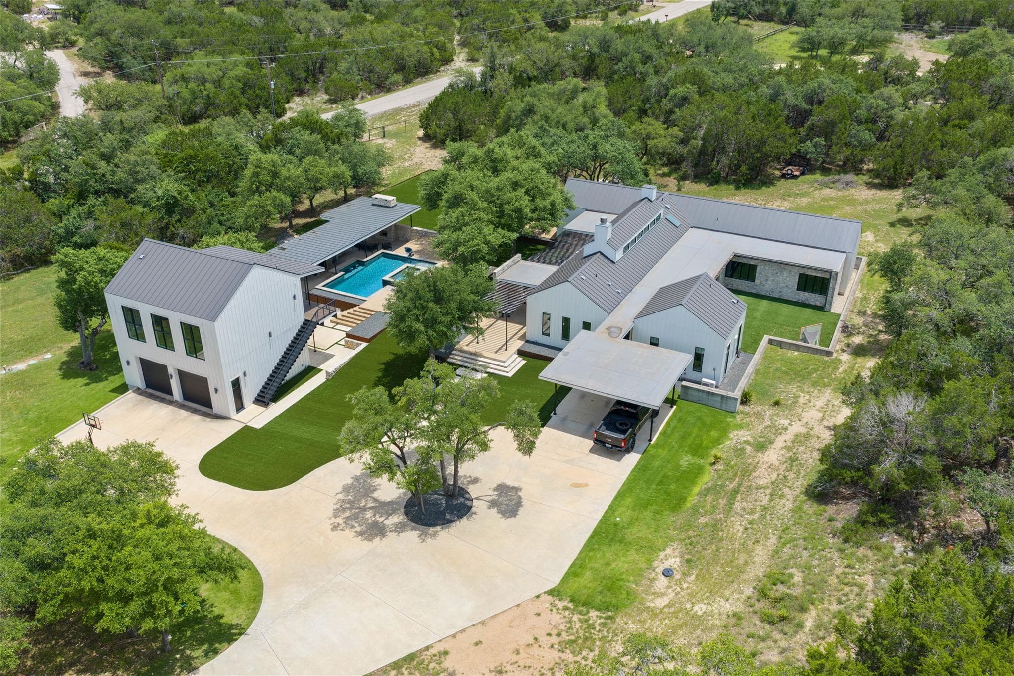 103  Victorian Oaks Ln