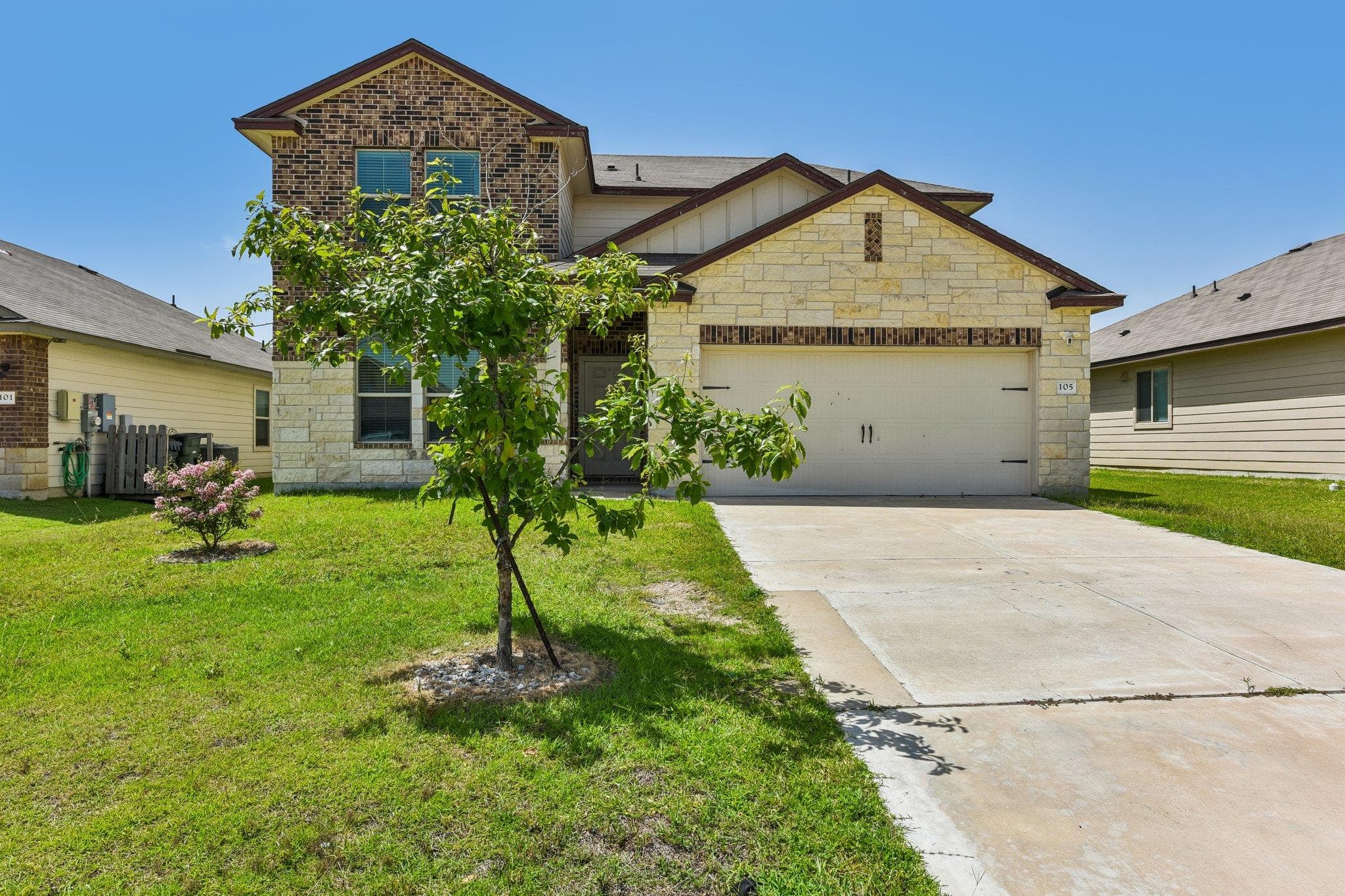 105  GREEN JAY Dr