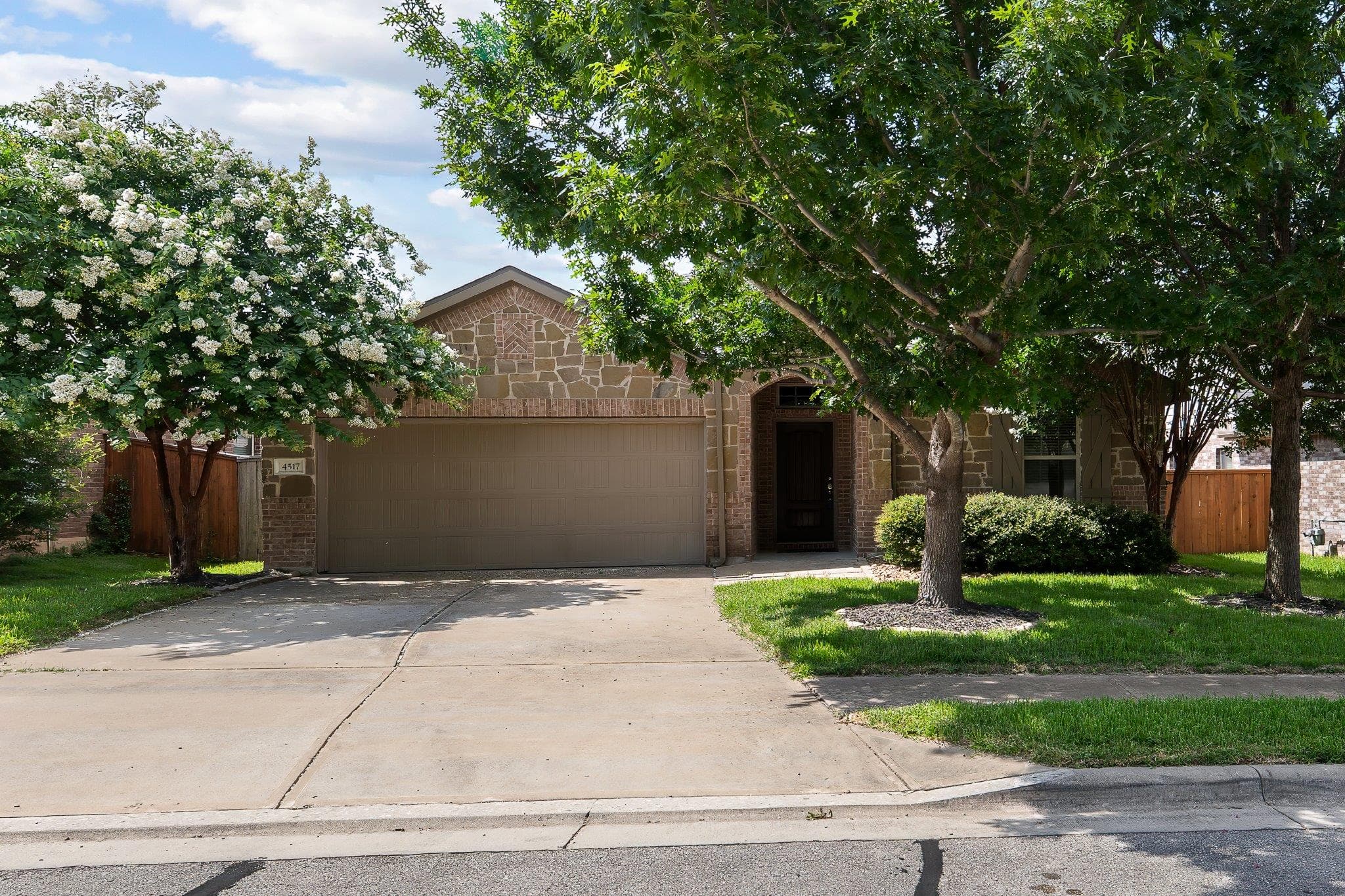 4517 Chestnut Meadows Bnd