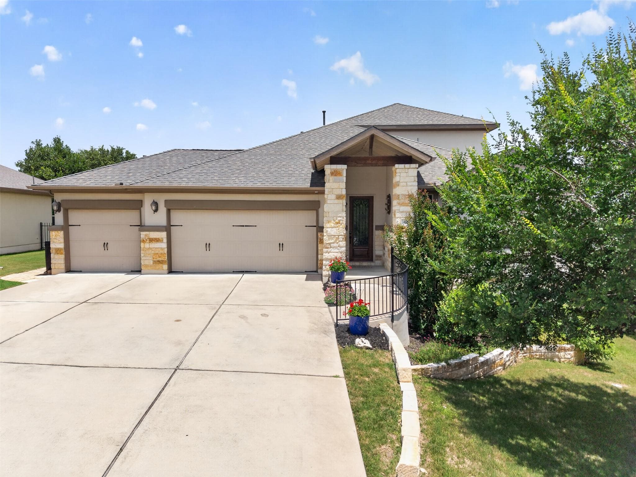 4017  Benetton Way