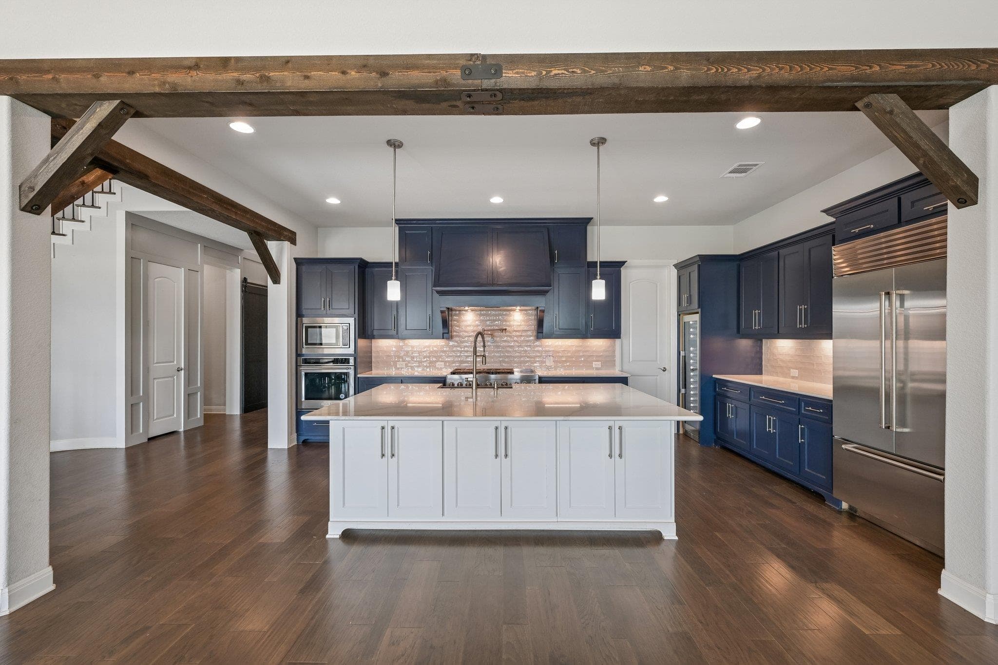 2029  Murano Ln