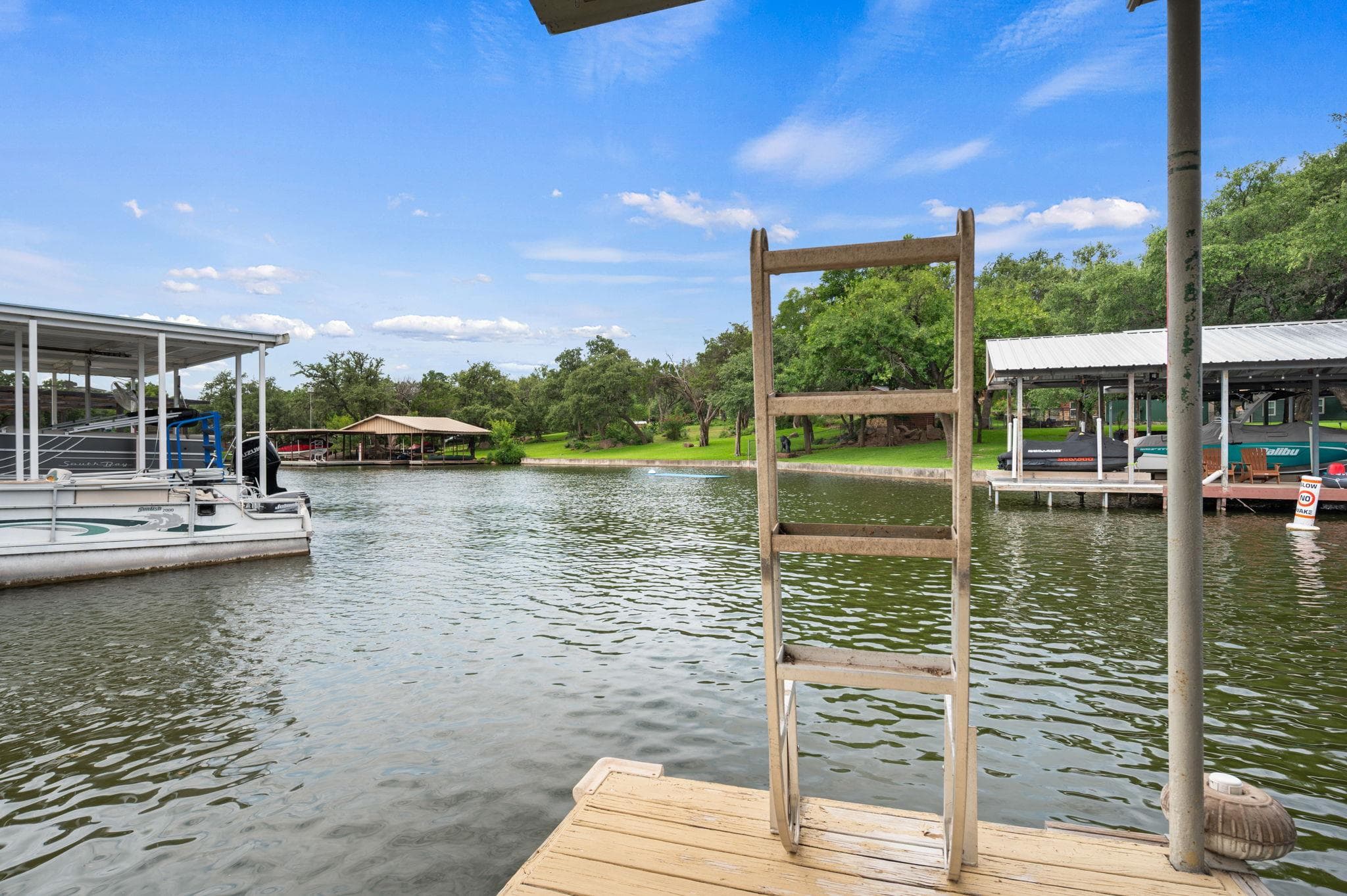 2350 Wisteria Dr