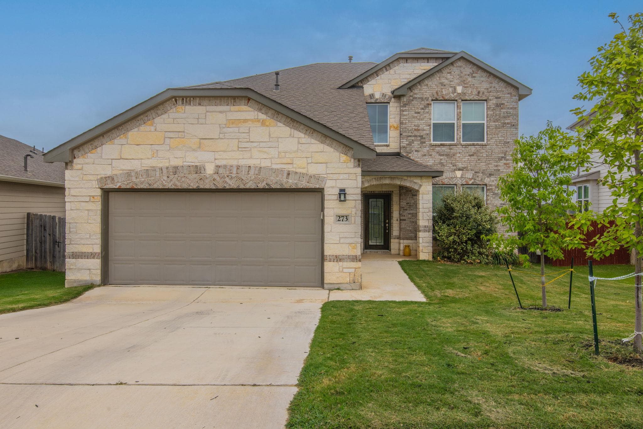 273  Falling Star Ln