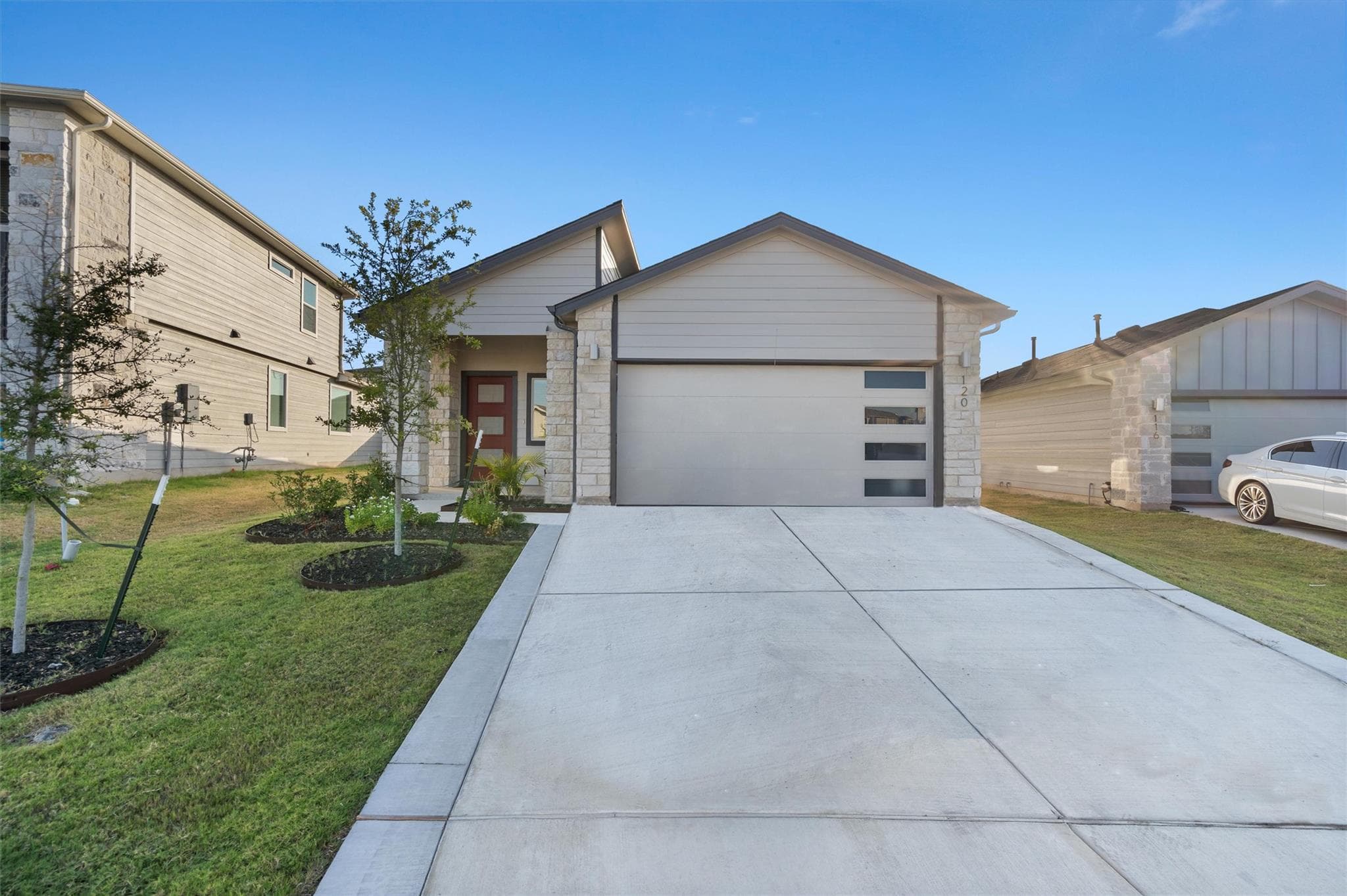 120  Scarborough Way
