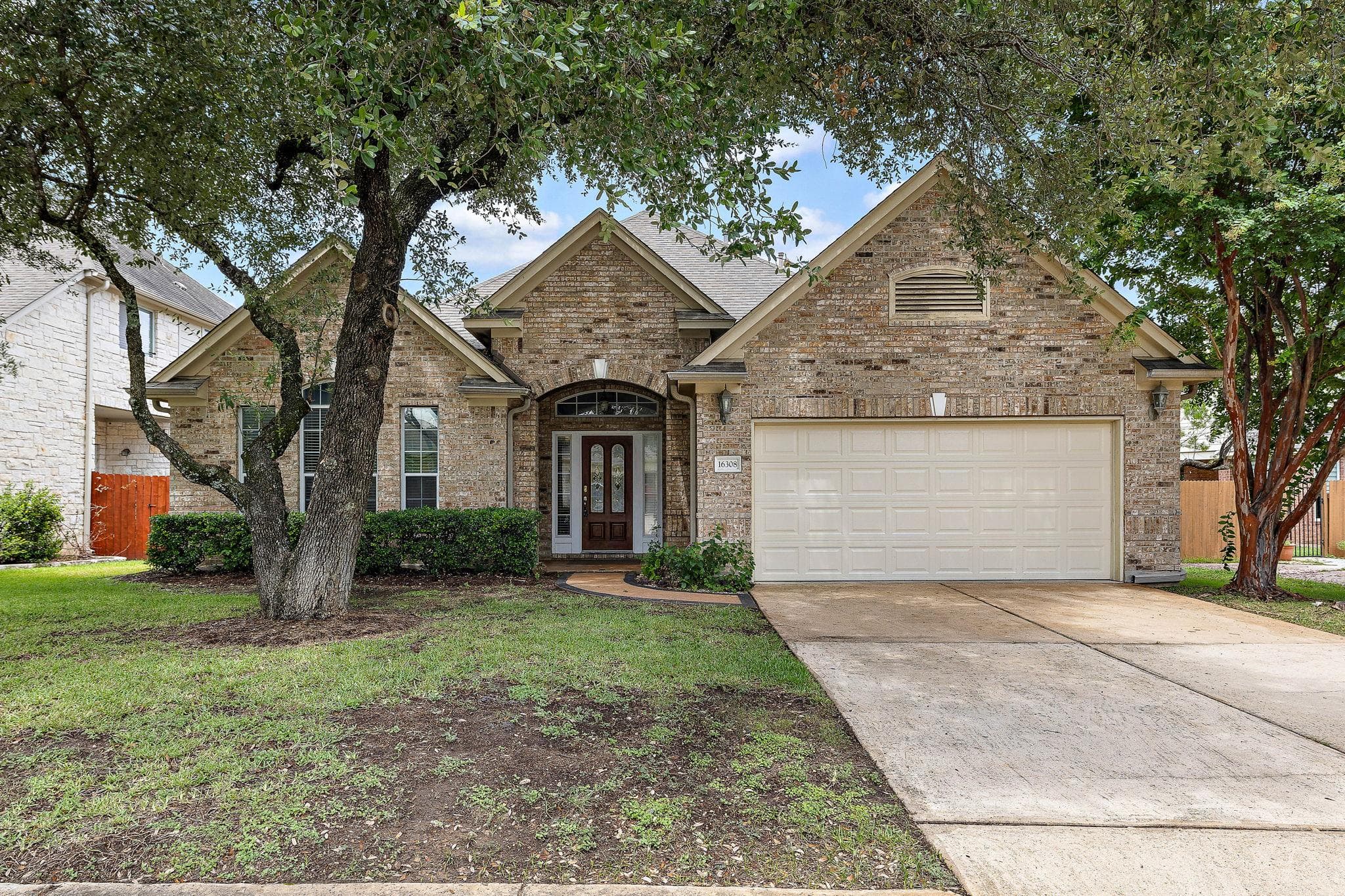 16308  Double Eagle Dr