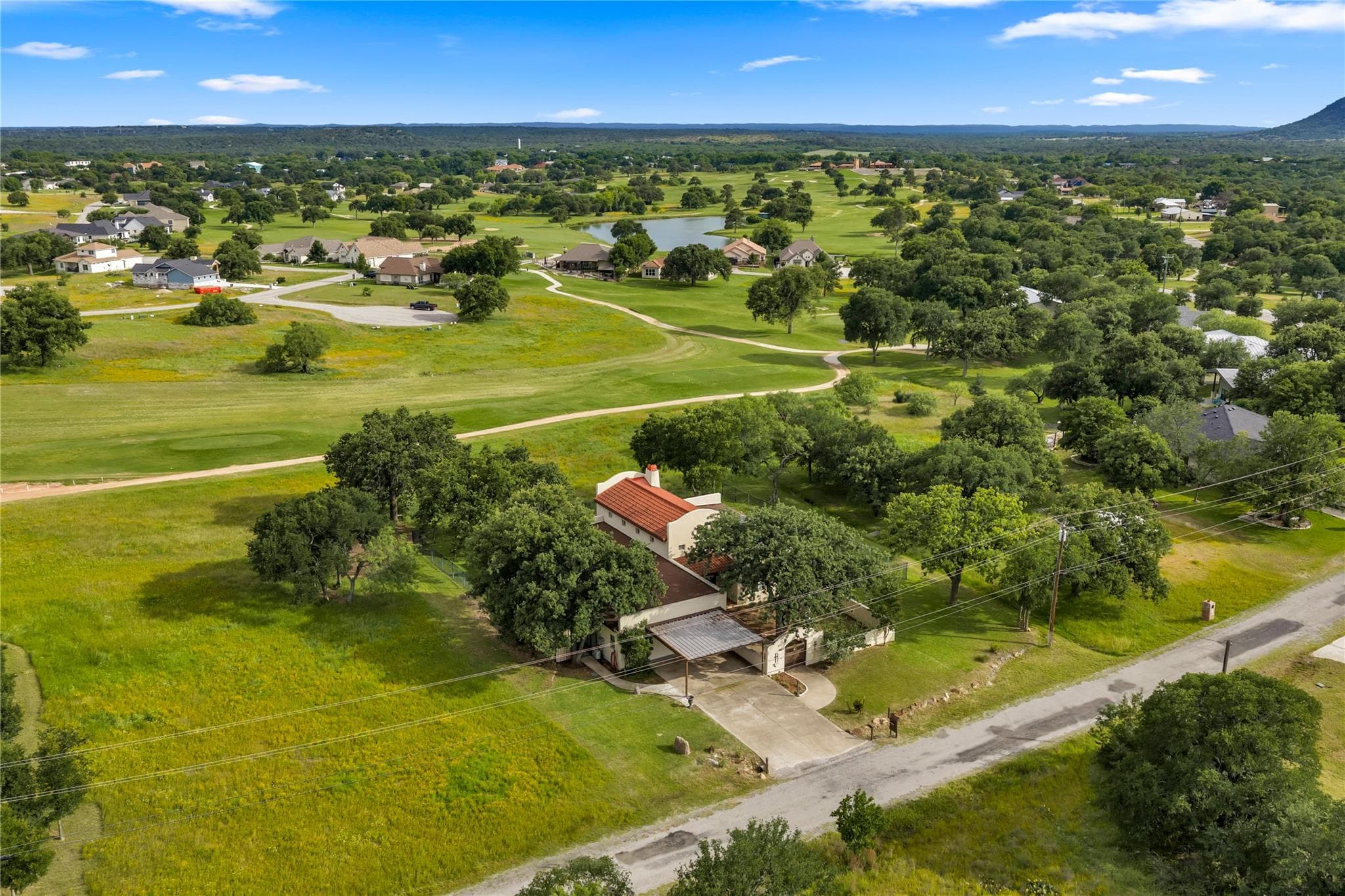 111 Woodlawn Dr