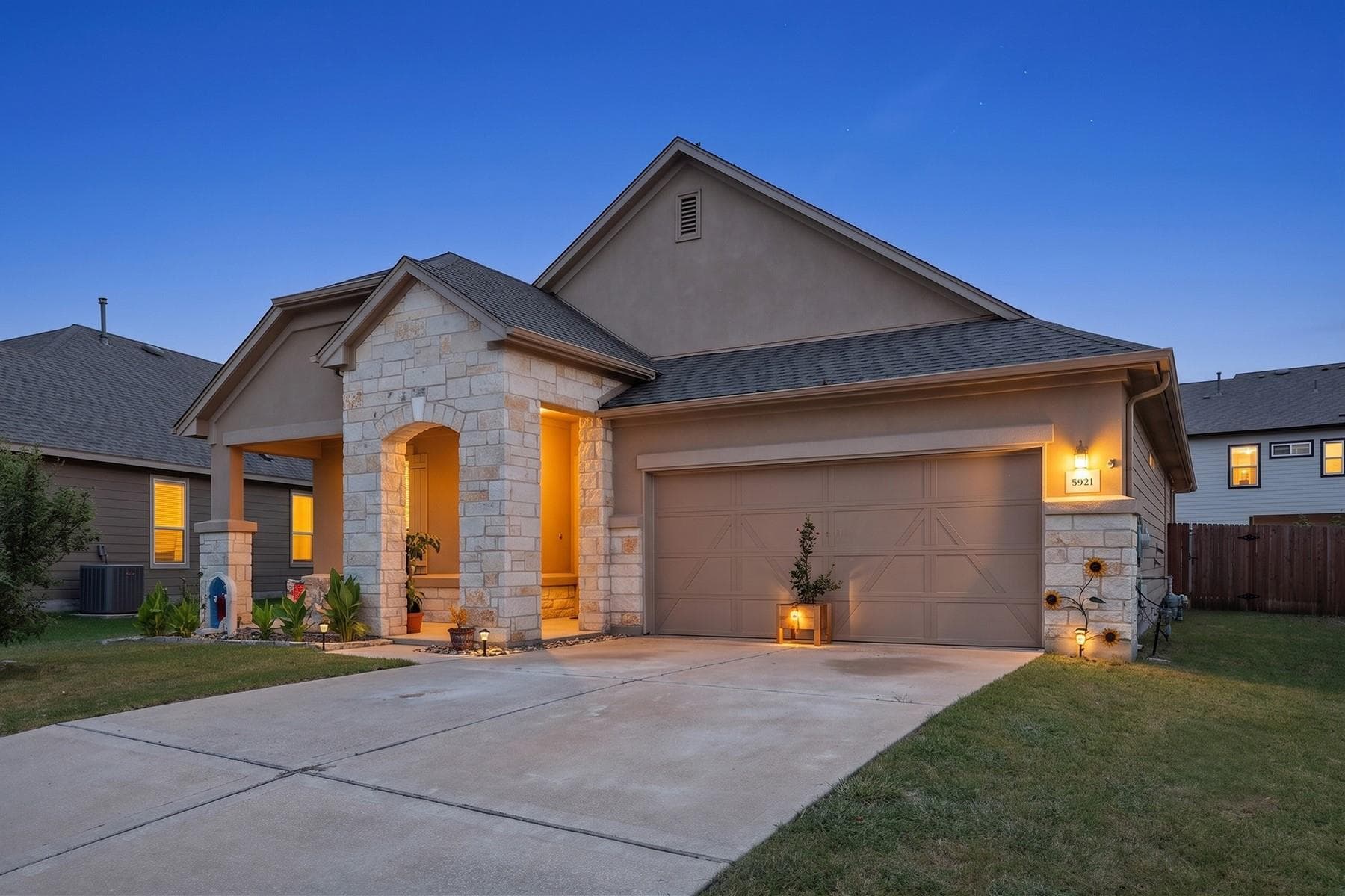 5921  Sardinia Dr