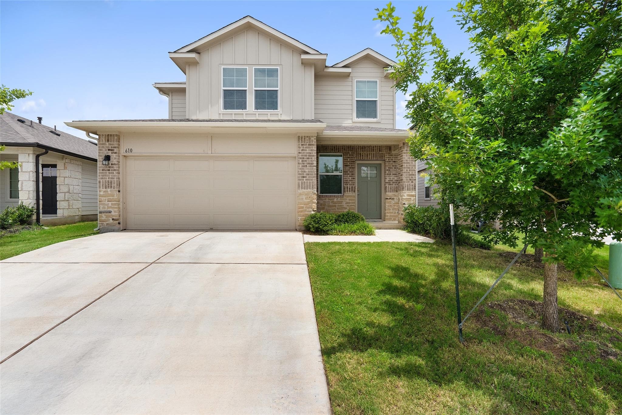610  Roaring Fork Ln
