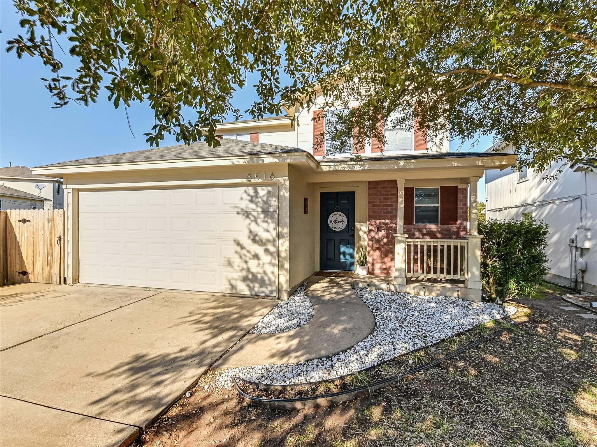 5516  Rayburn Ln