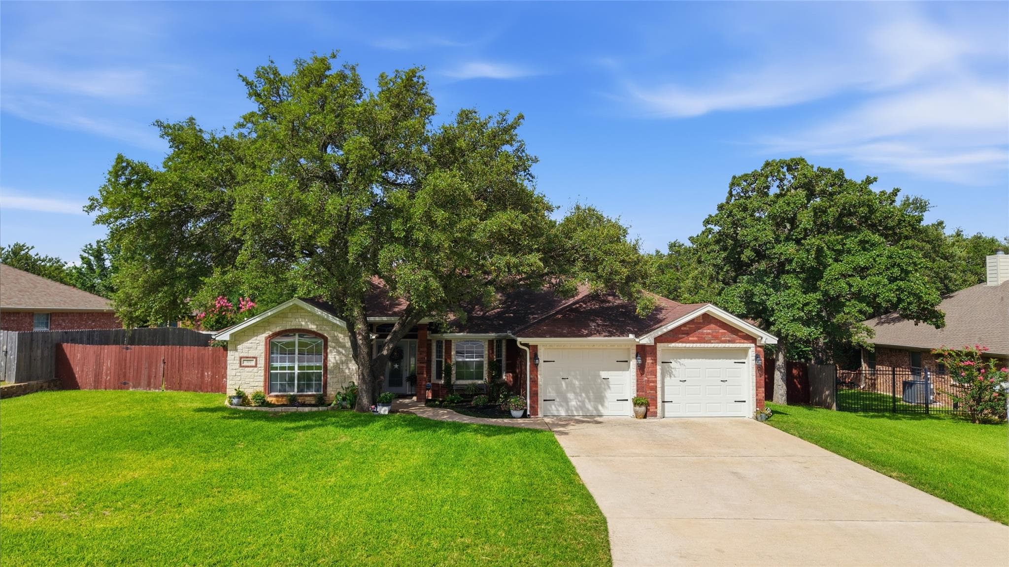 302  Wrought Iron Dr