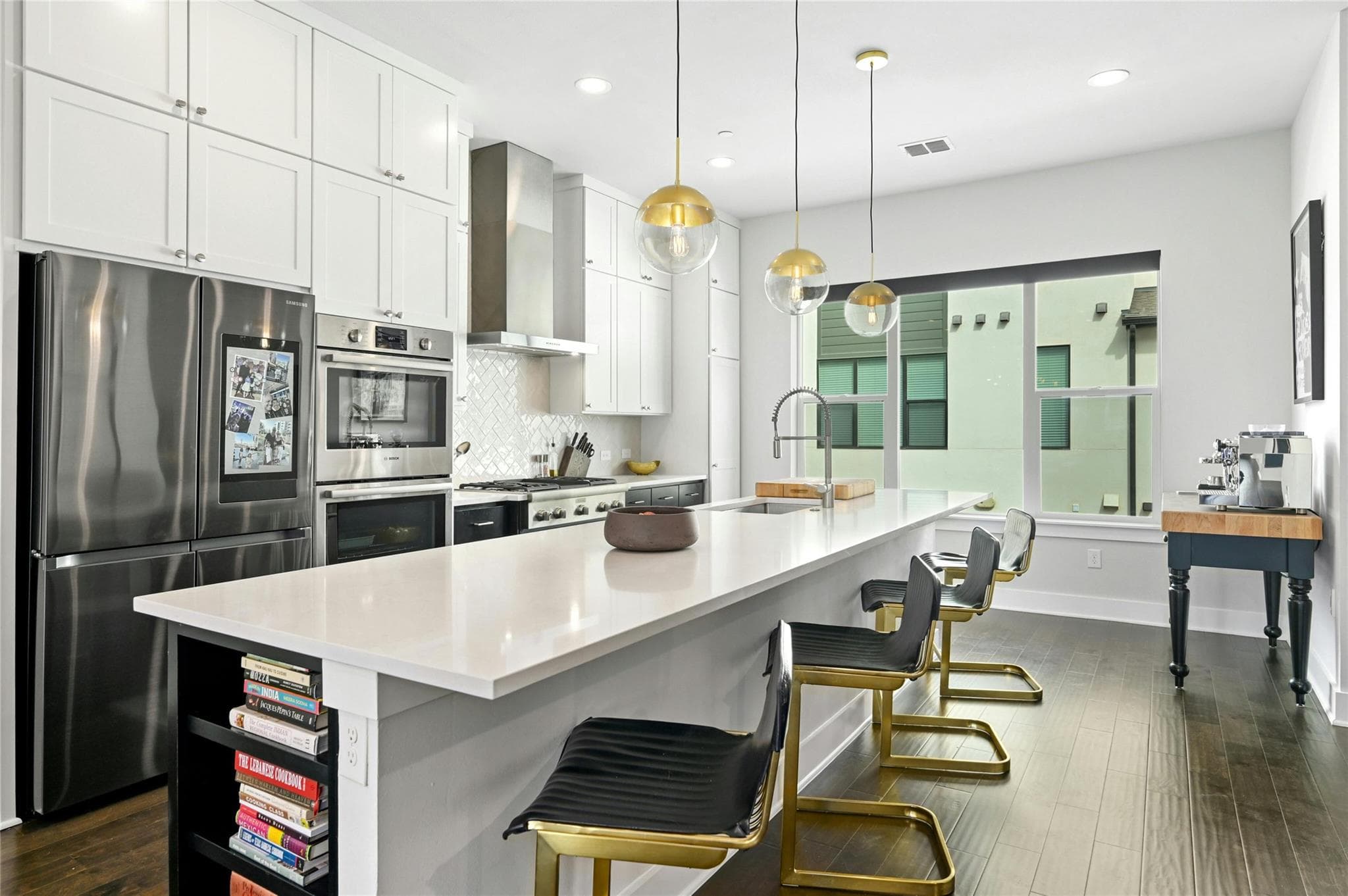 4604  Longevity Dr