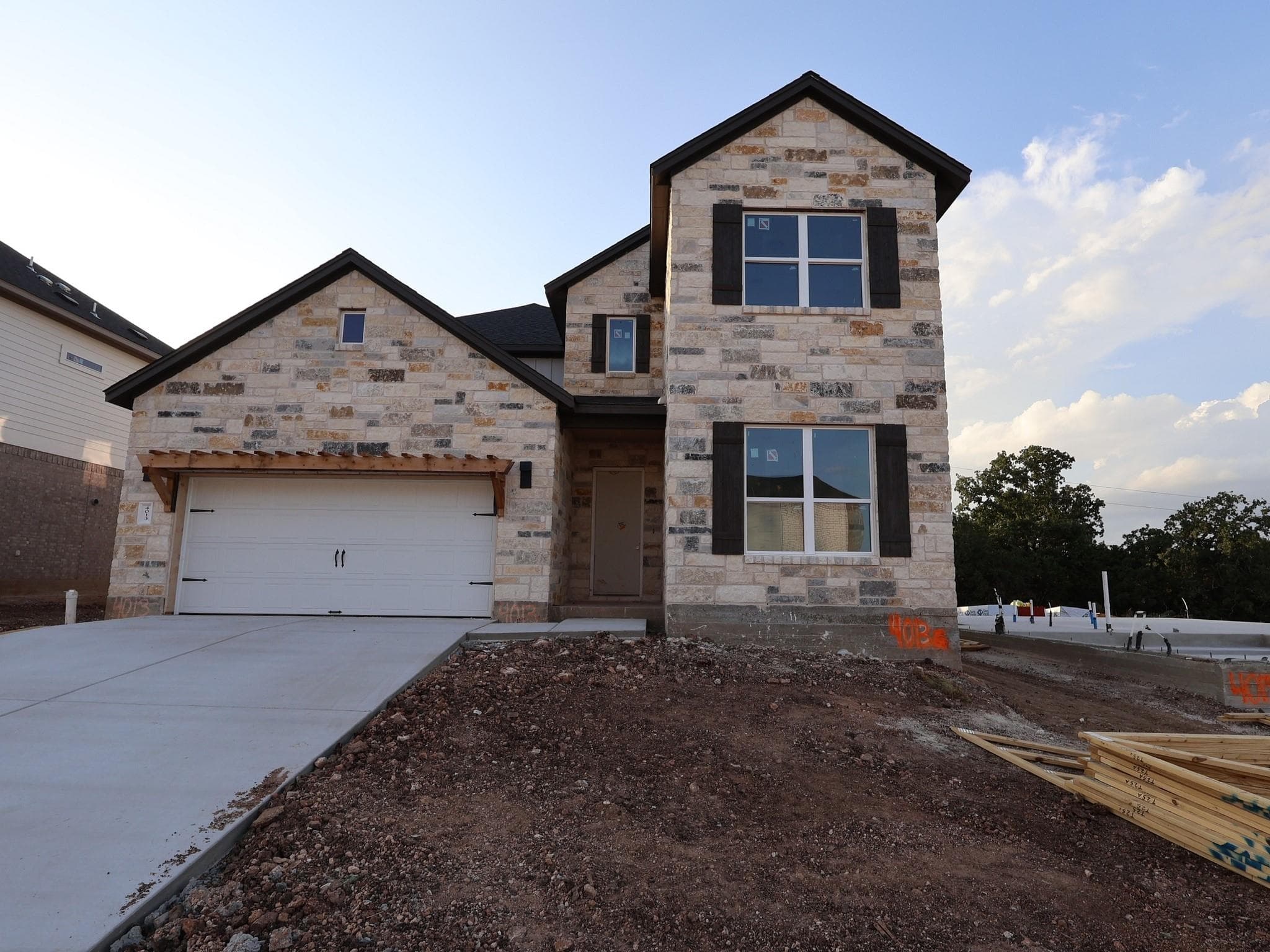 4013 Waxahachie Rd