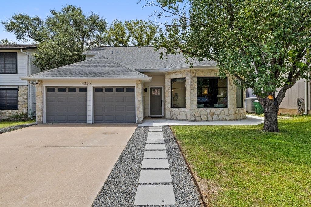 4304  Clarno Dr