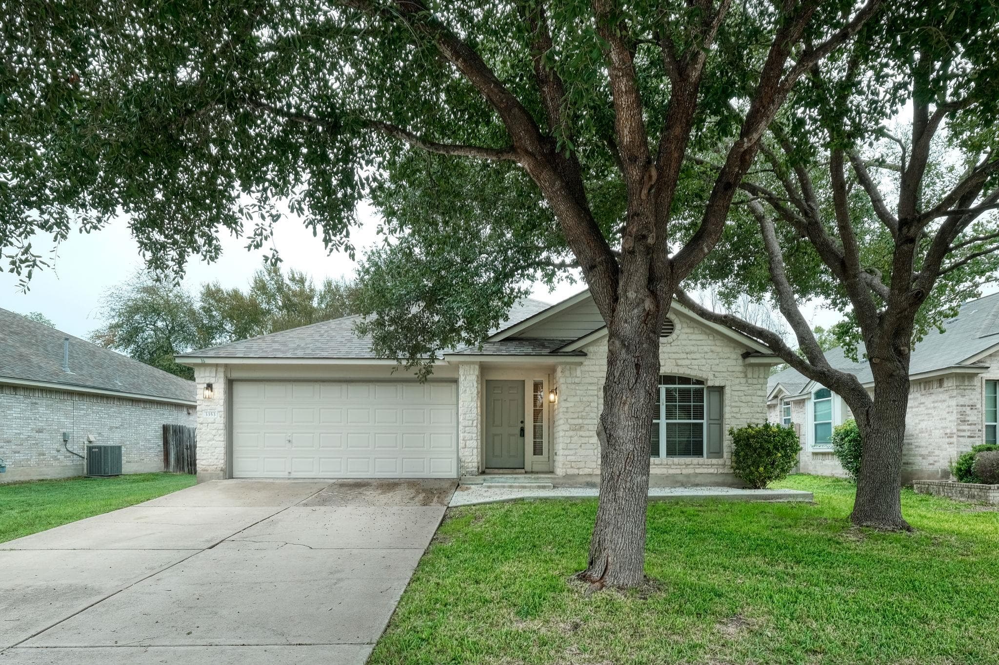 3353  Rod Carew Dr