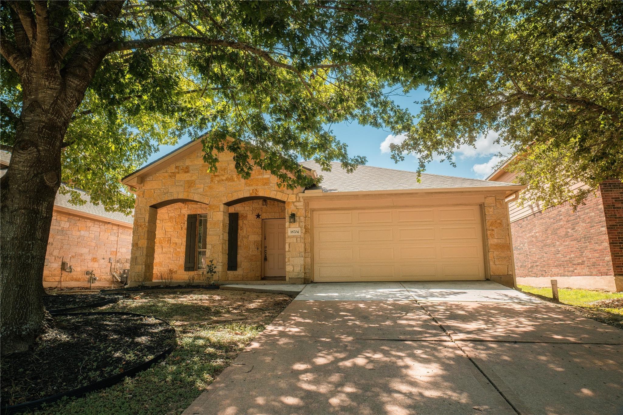 18704  Dry Pond Dr