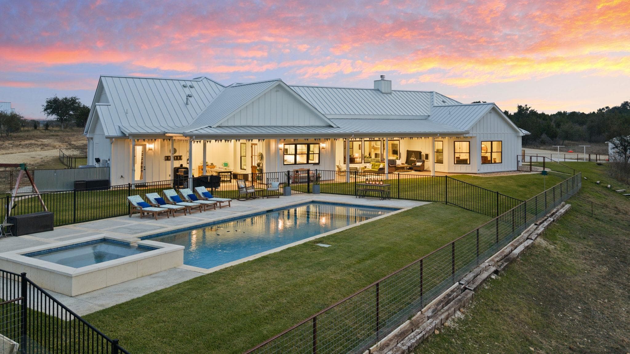 452  Southwick Ranch Rd
