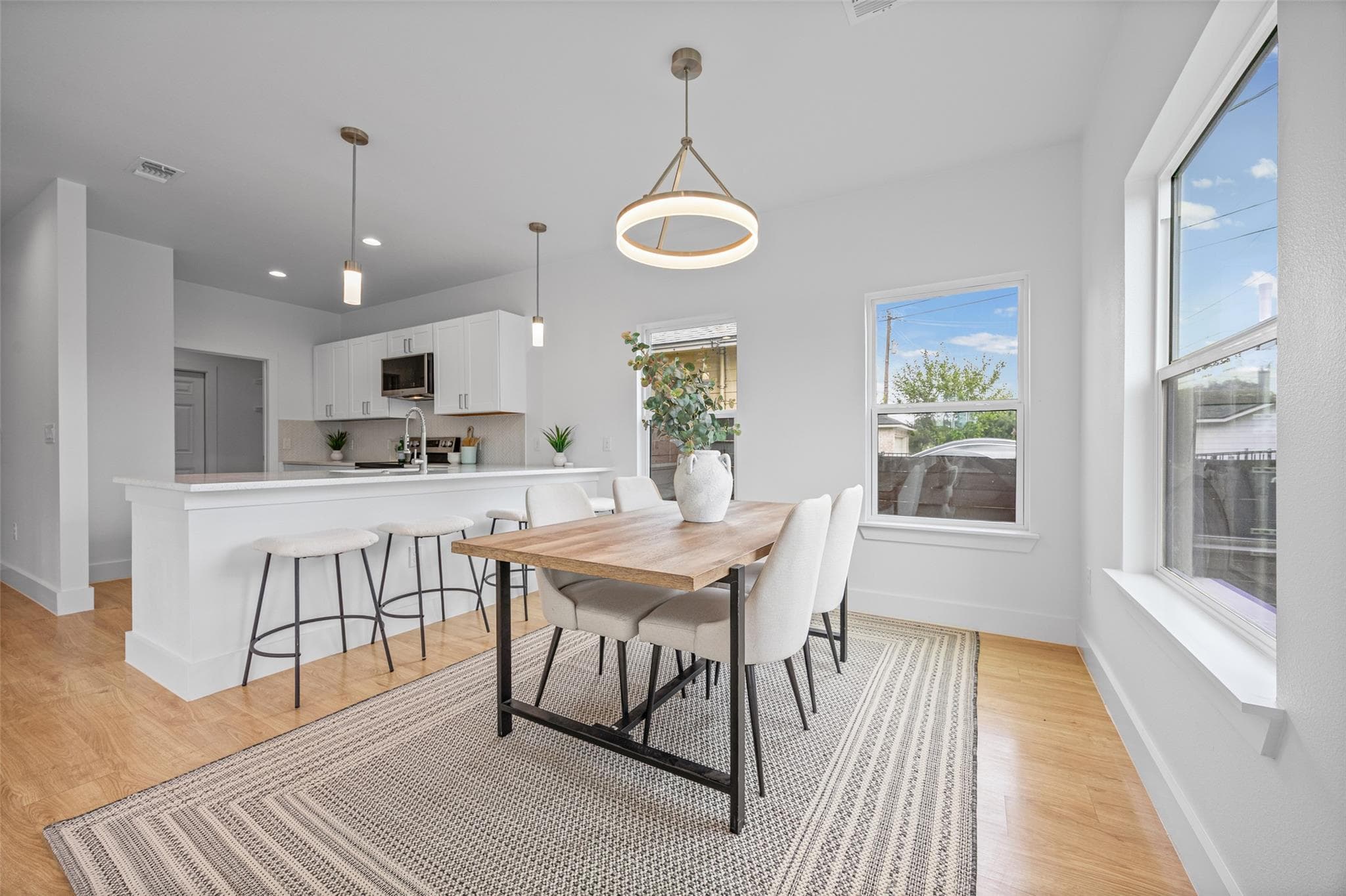 7310  Carver Ave  #2