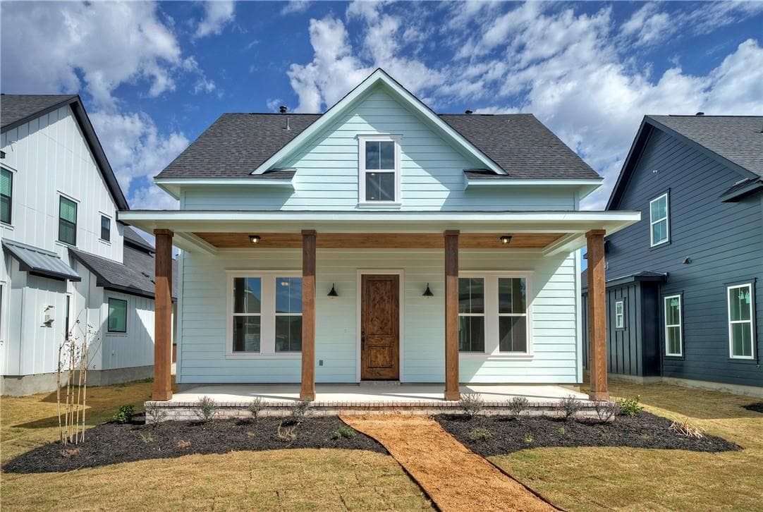 1010  Grant Wood Ave