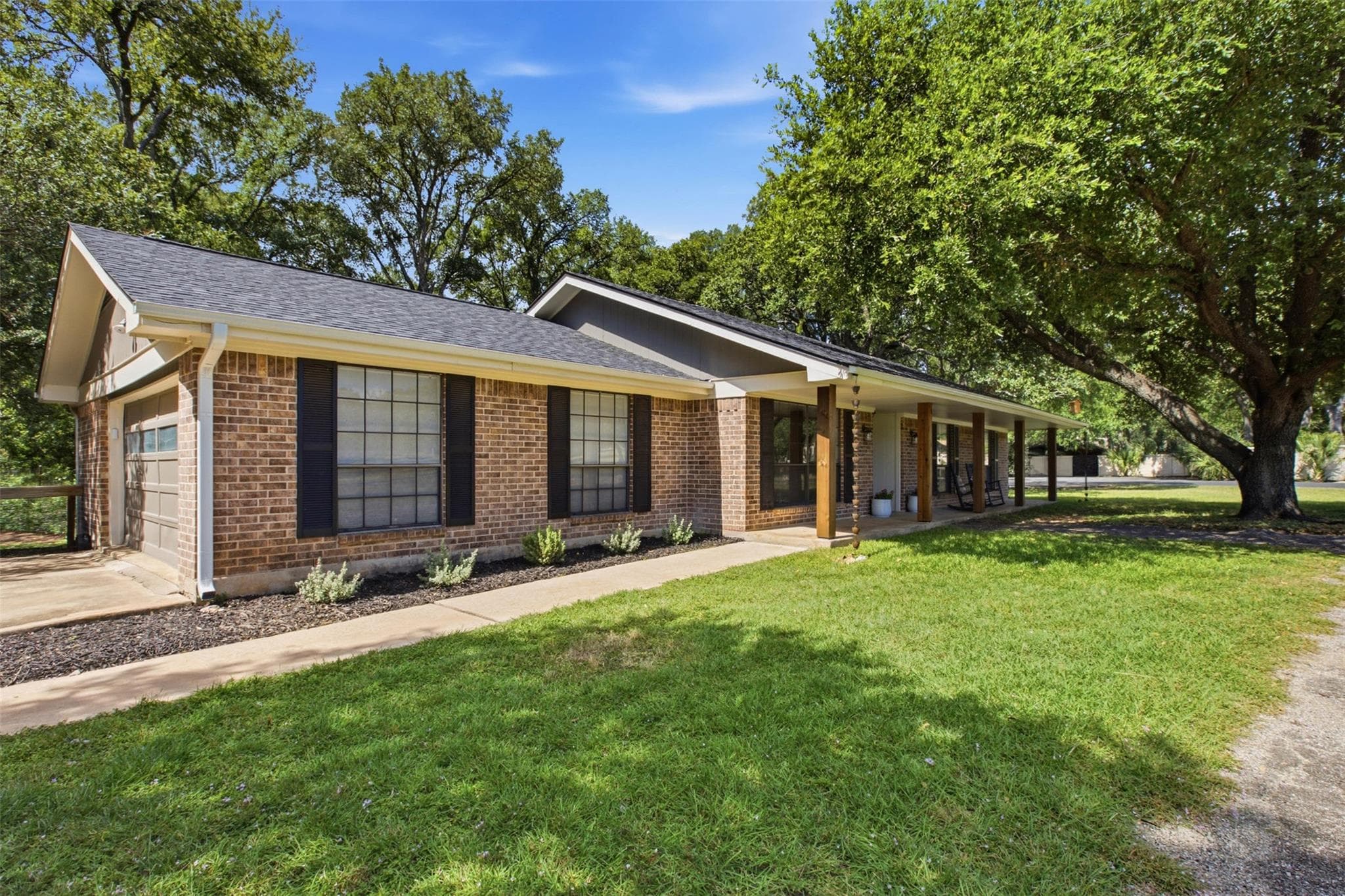4102  Sequoia Trl W