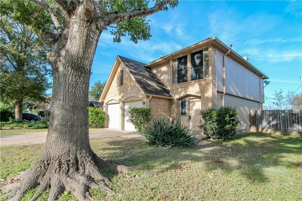 900  Sweetwater River Dr