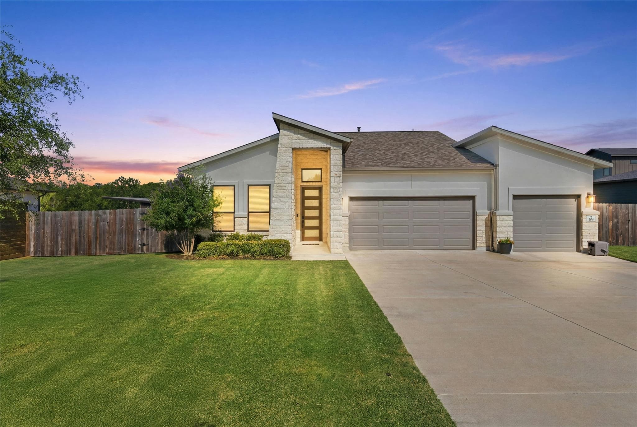 108  Hamilton Br