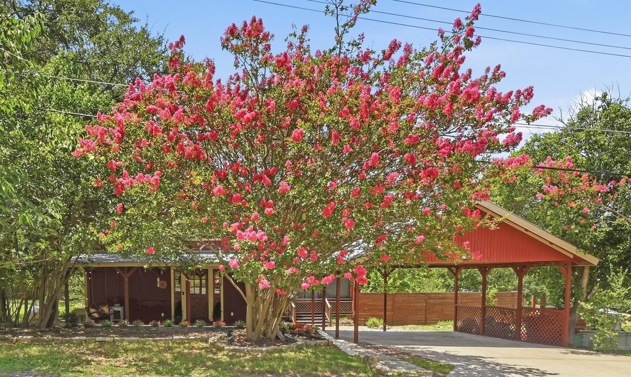 2706  Palomino Dr