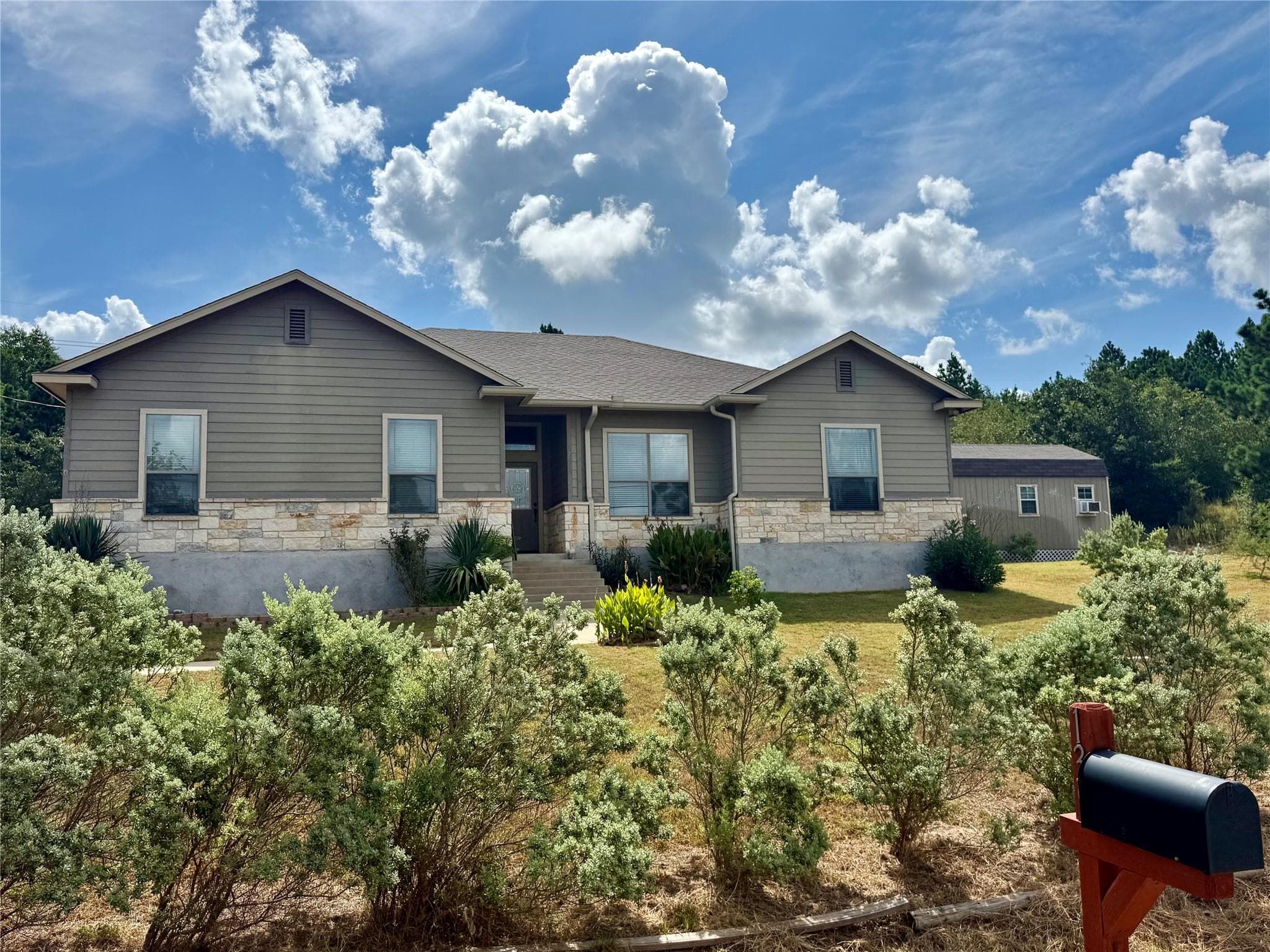 139  Kahalulu Dr