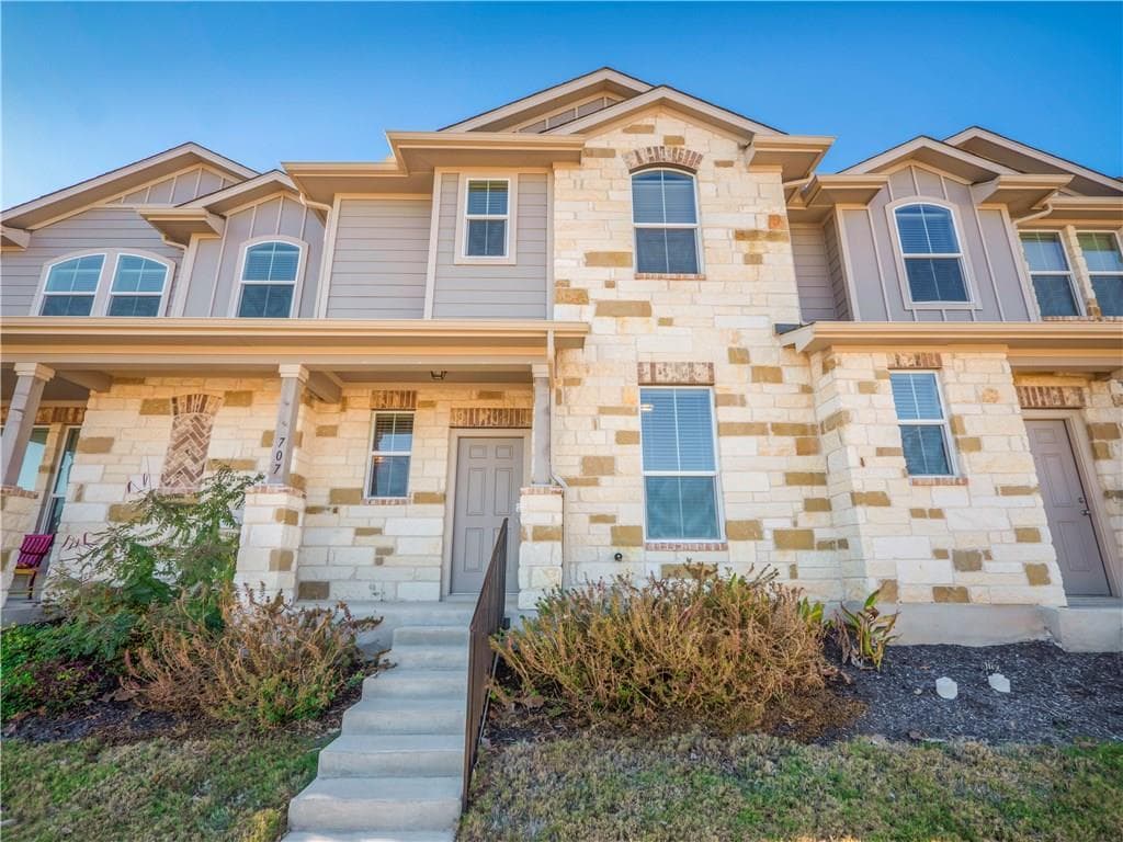 707 Katmai Cir