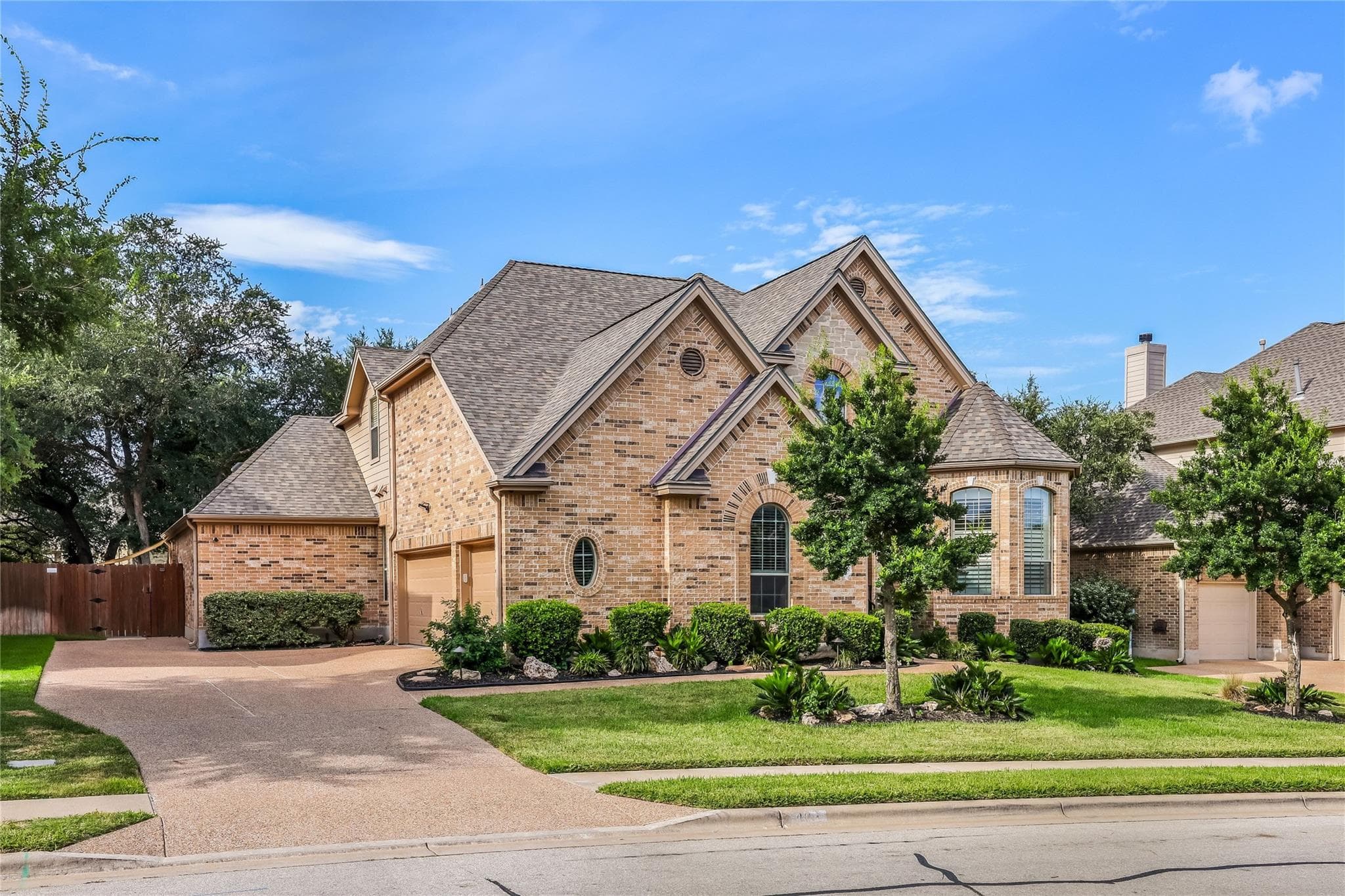 408  Ridgetop Bnd