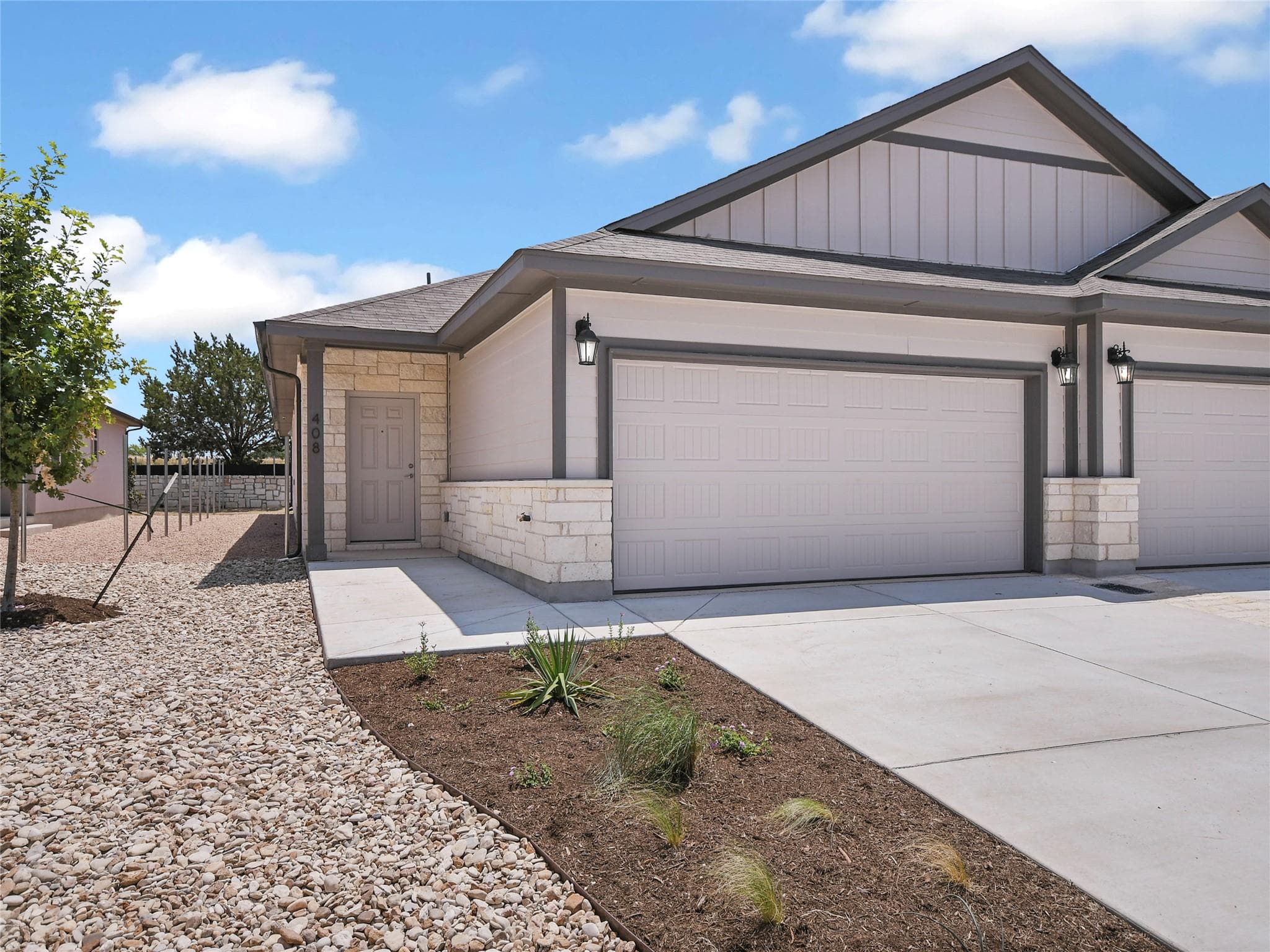 408  Parkline Dr