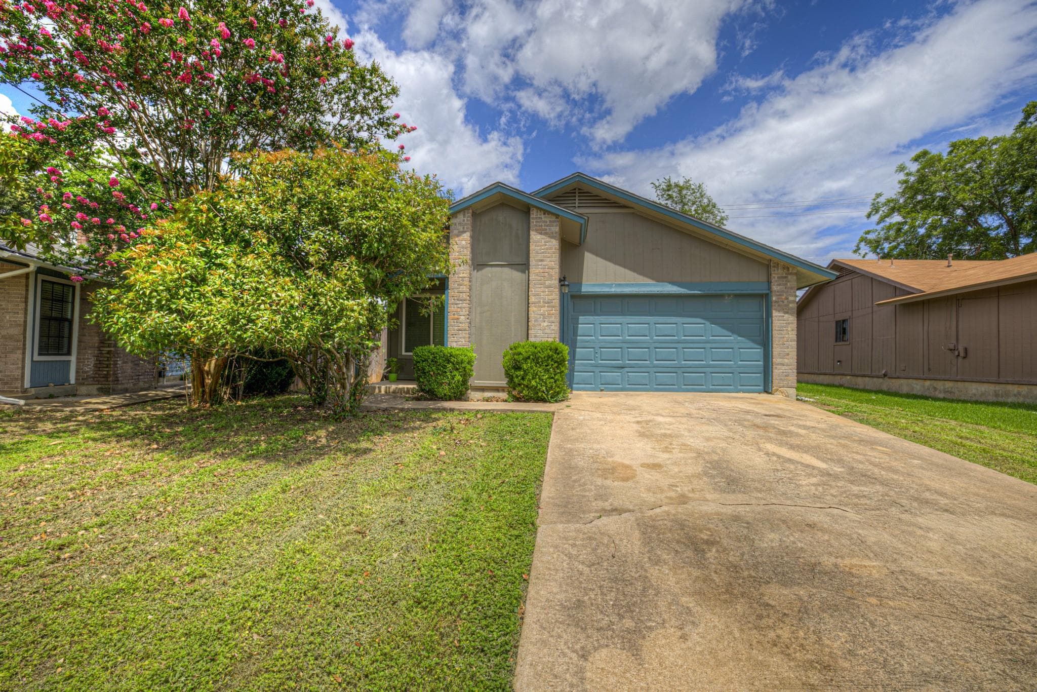 1905 Castle Gate Cir