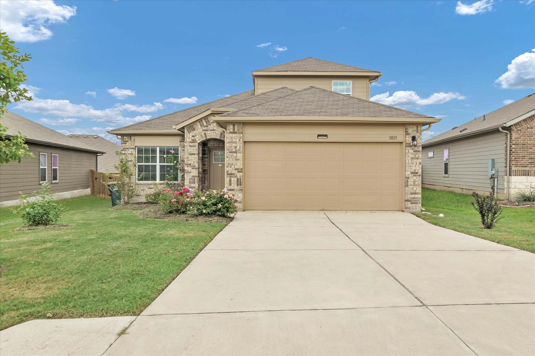 1013 Gaelic Dr