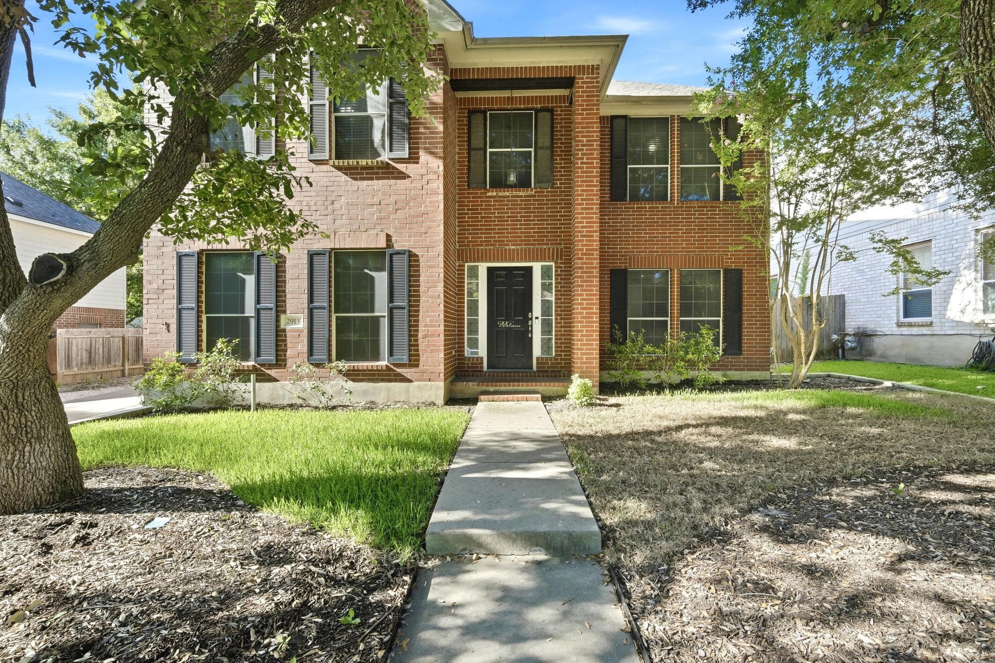 2913 Winchester Dr