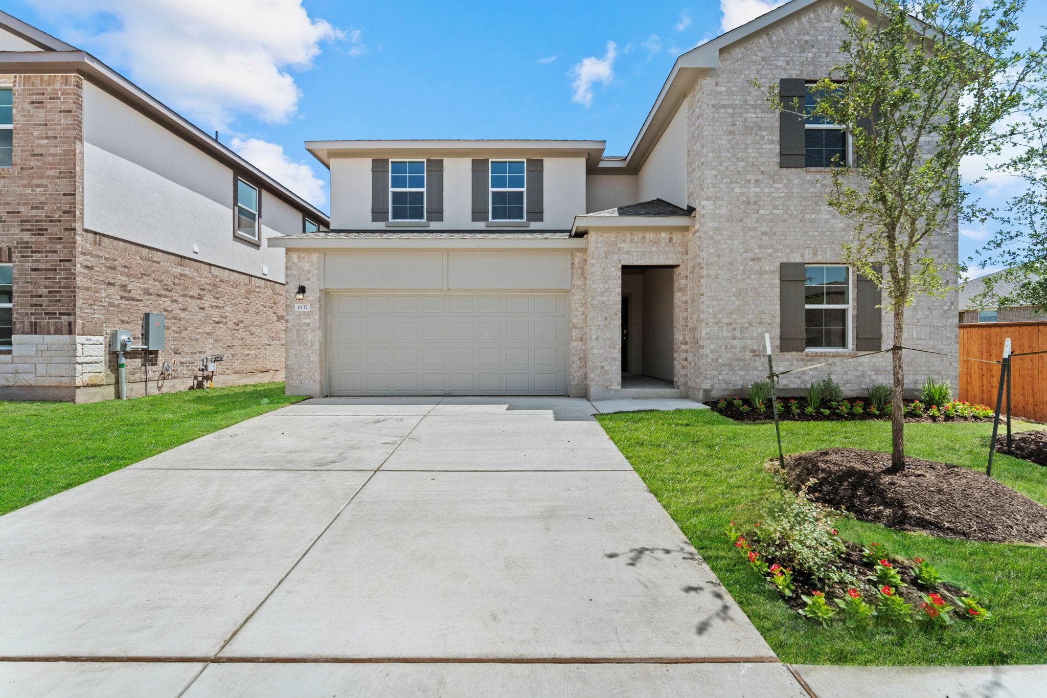1837 Dandy Brush Dr