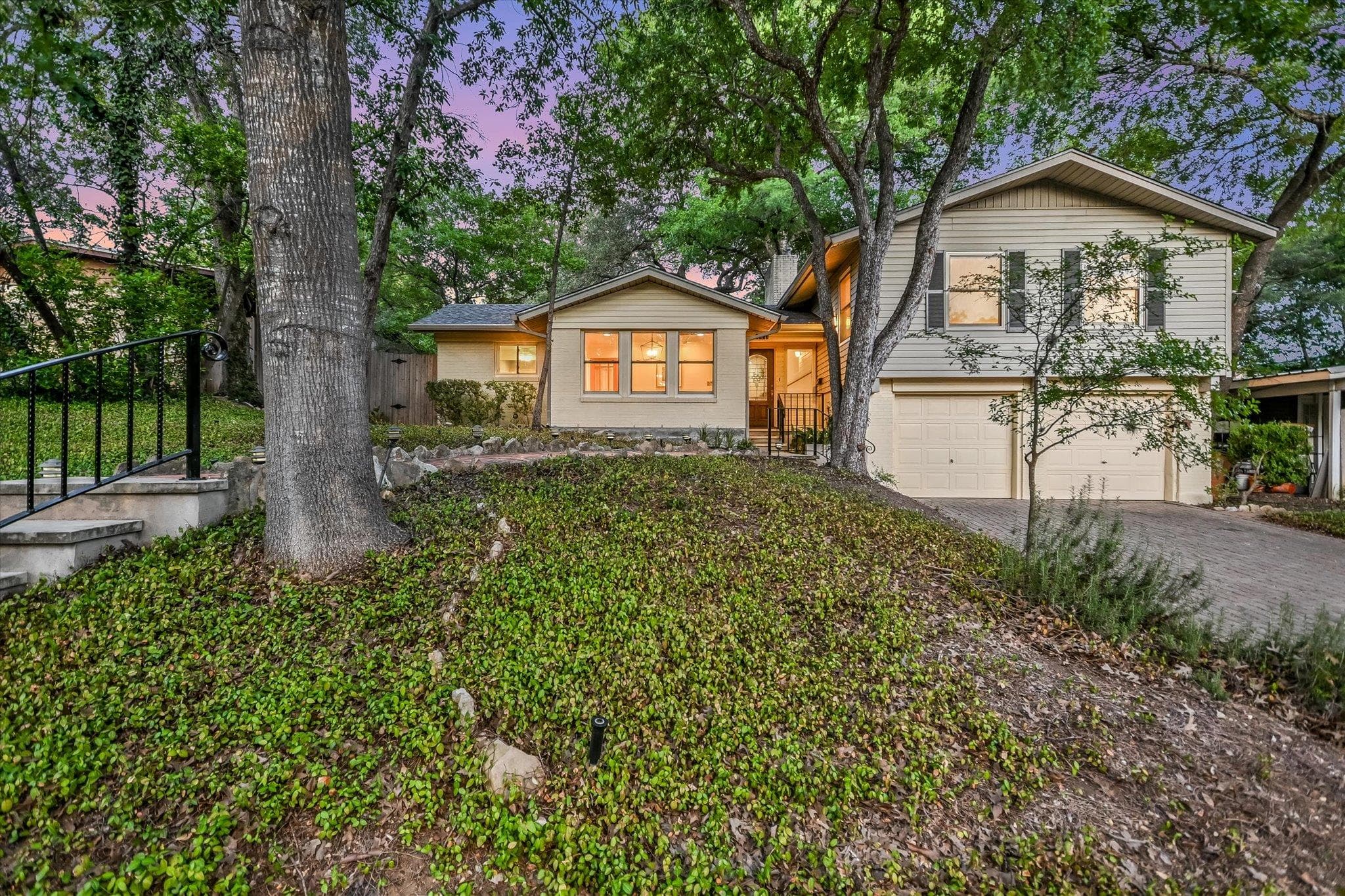 1113  BLUEBONNET Ln