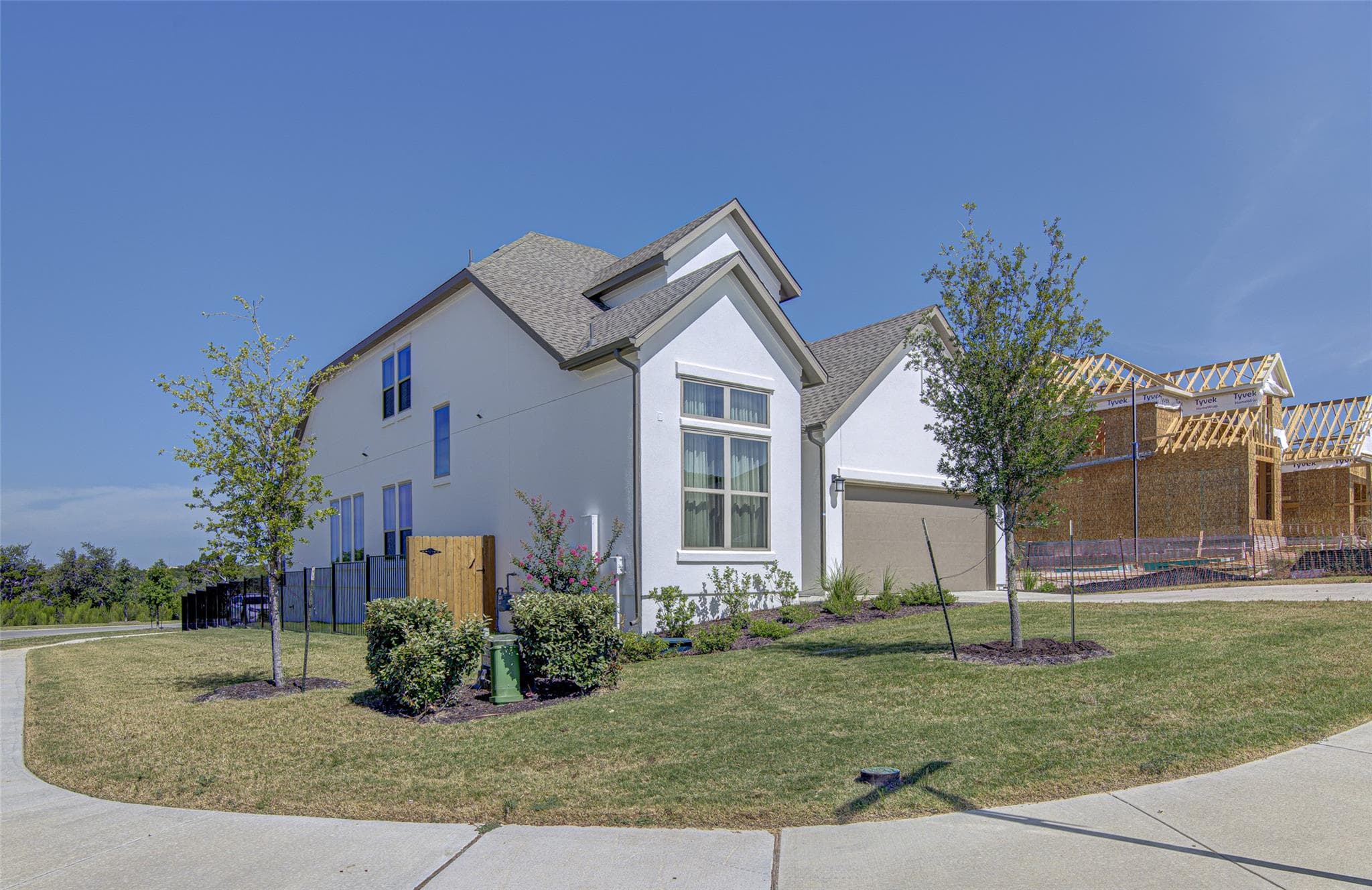 22300 Lago Lookout Ln