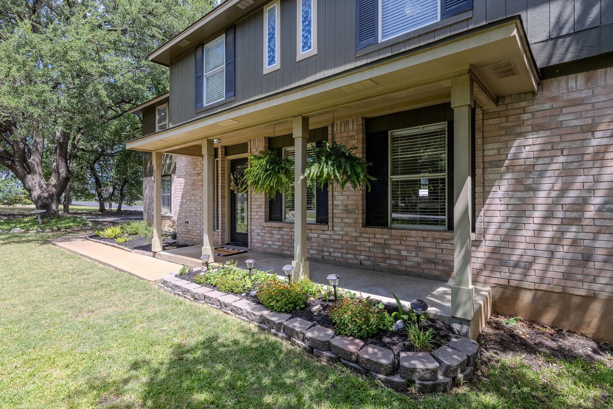 604 Post Oak Cir