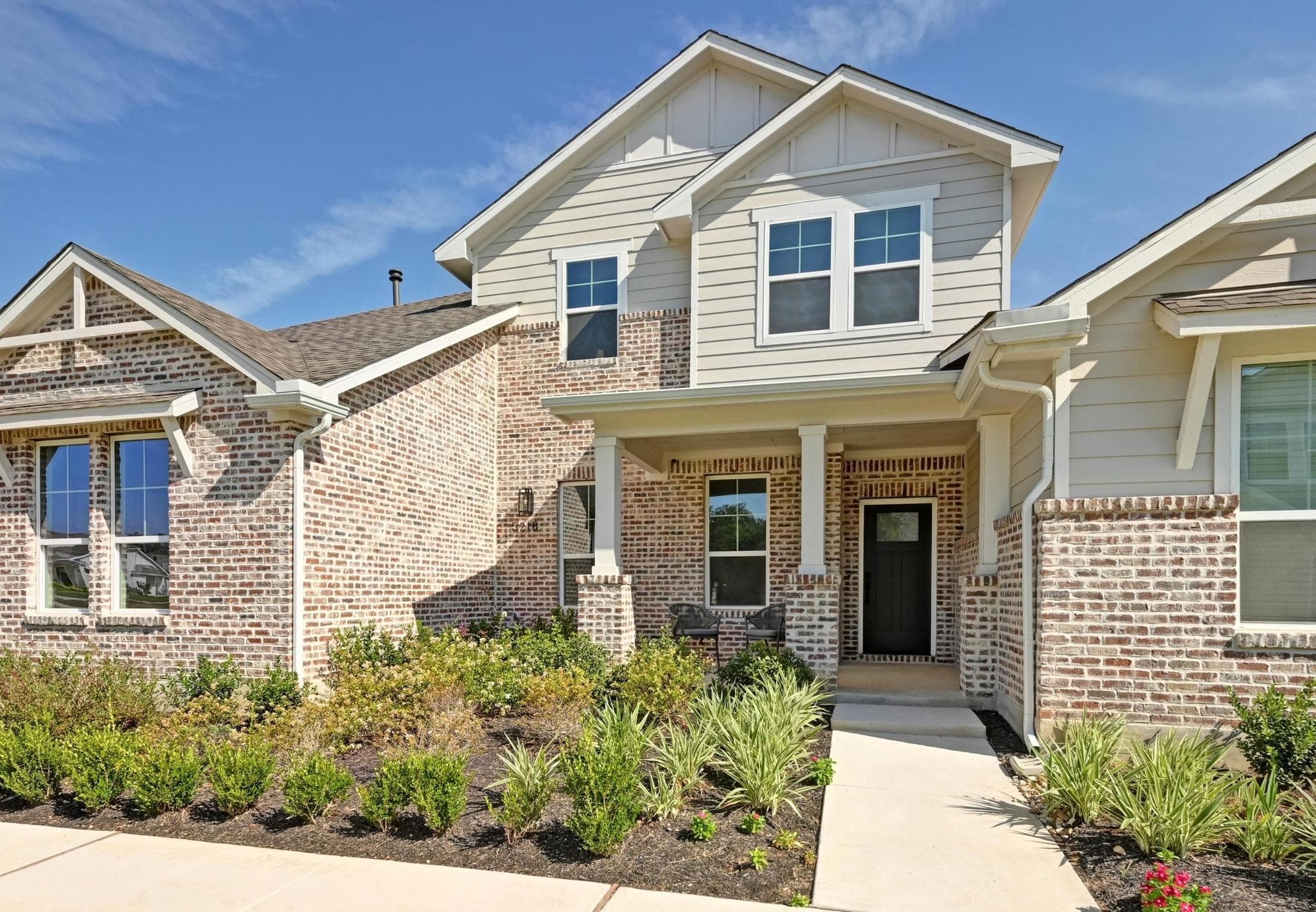 529 B  Burlington Dr