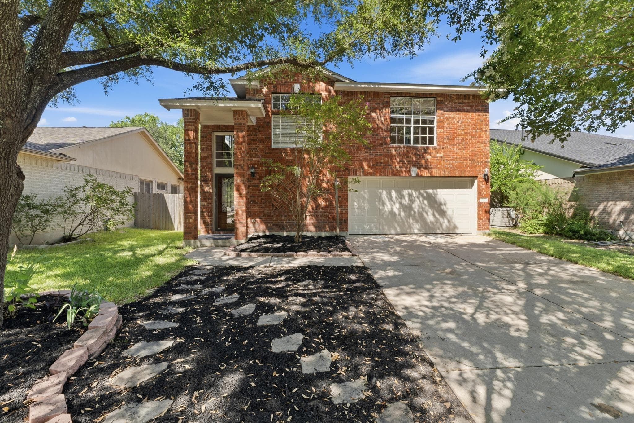 2674  BRADLEY Ln