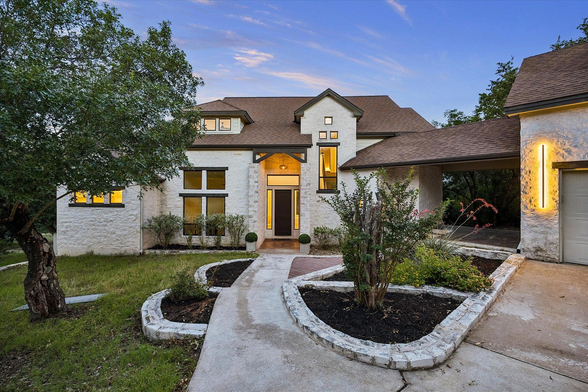3719 Bee Creek Rd