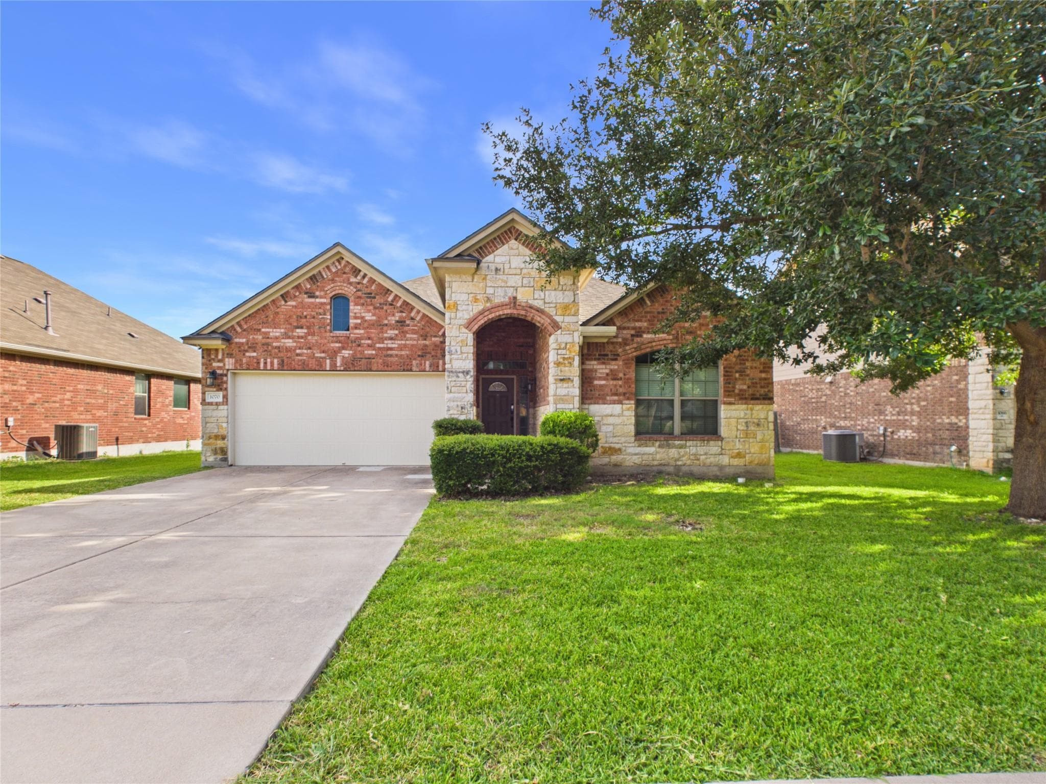 1070  Sussex Way
